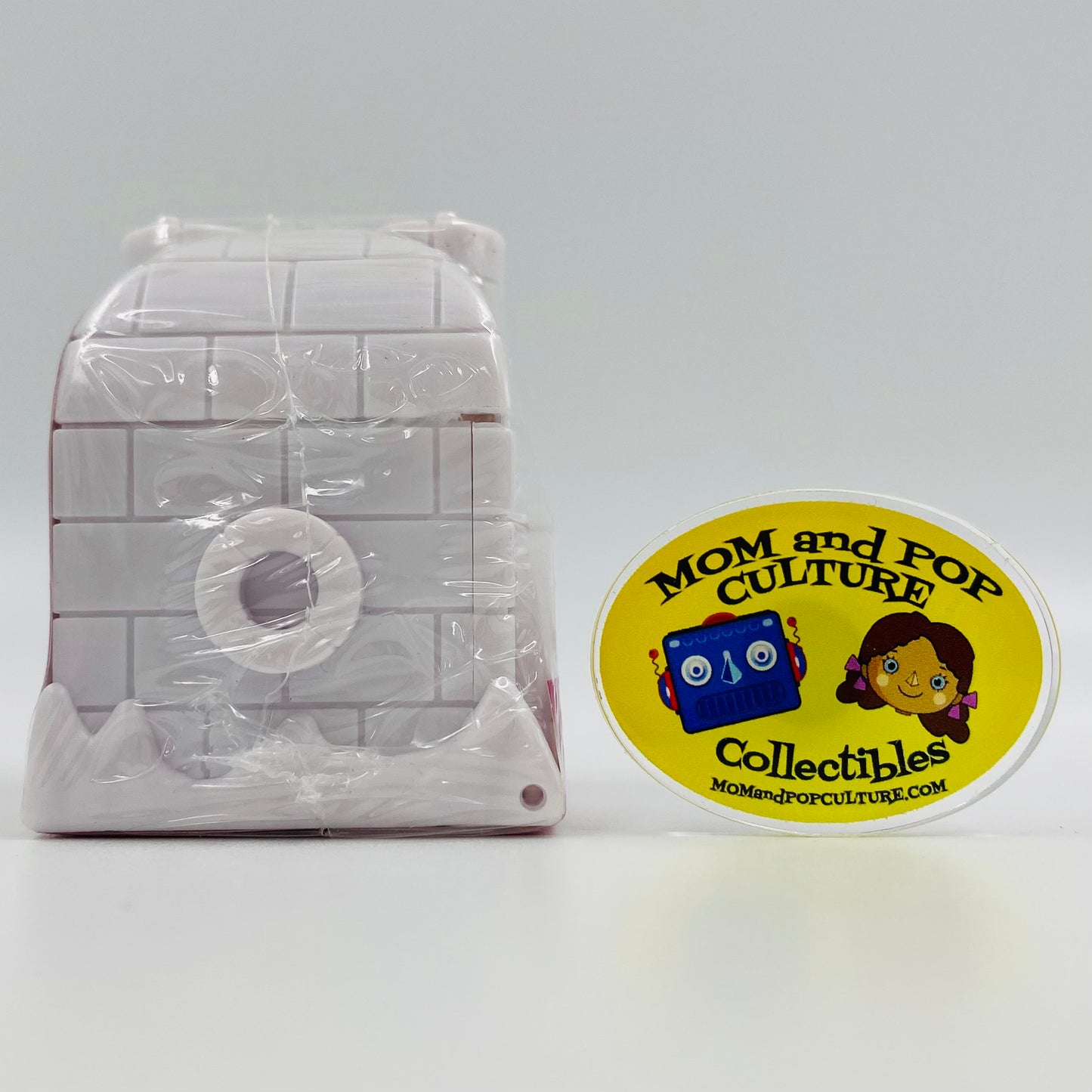 Animal Jam Adopt A Pet Series 2 white (#2) Igloo boxed 1” micro pet figurine (2017) Jazwares