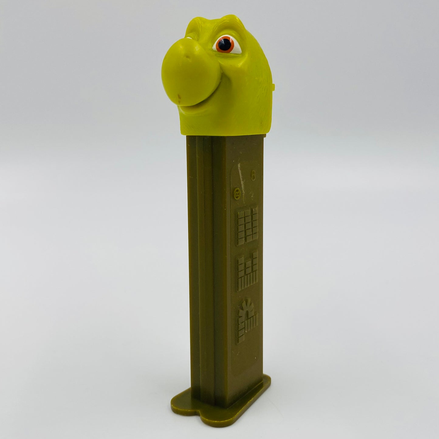 Over The Hedge Verne PEZ dispenser (2006) loose 5.9 China