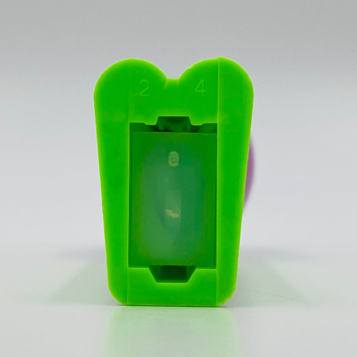 Easter Chick in Egg PEZ dispenser (2004) loose 5.9 China