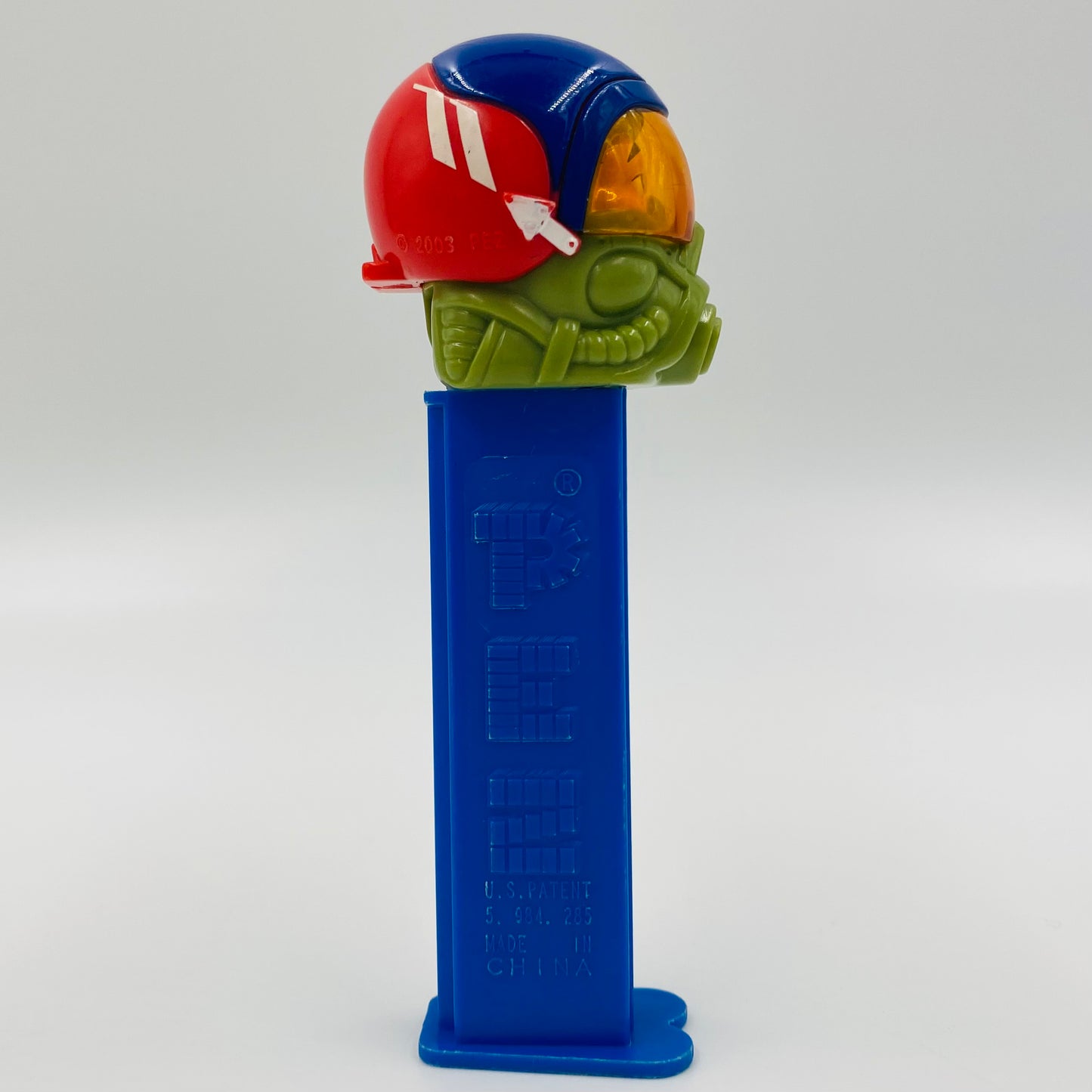 Emergency Heroes Pete the Pilot PEZ dispenser (2003) loose 5.9 China