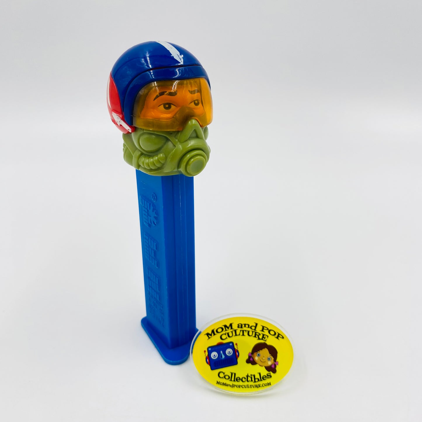 Emergency Heroes Pete the Pilot PEZ dispenser (2003) loose 5.9 China