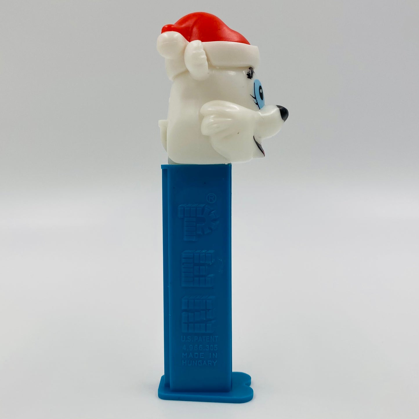 Christmas Winter Polar Bear with Santa hat PEZ dispenser (2002) loose 4.9 Hungary