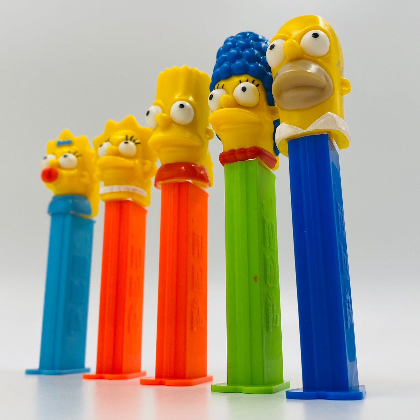 Simpsons complete set of 5 PEZ dispensers (2000) loose
