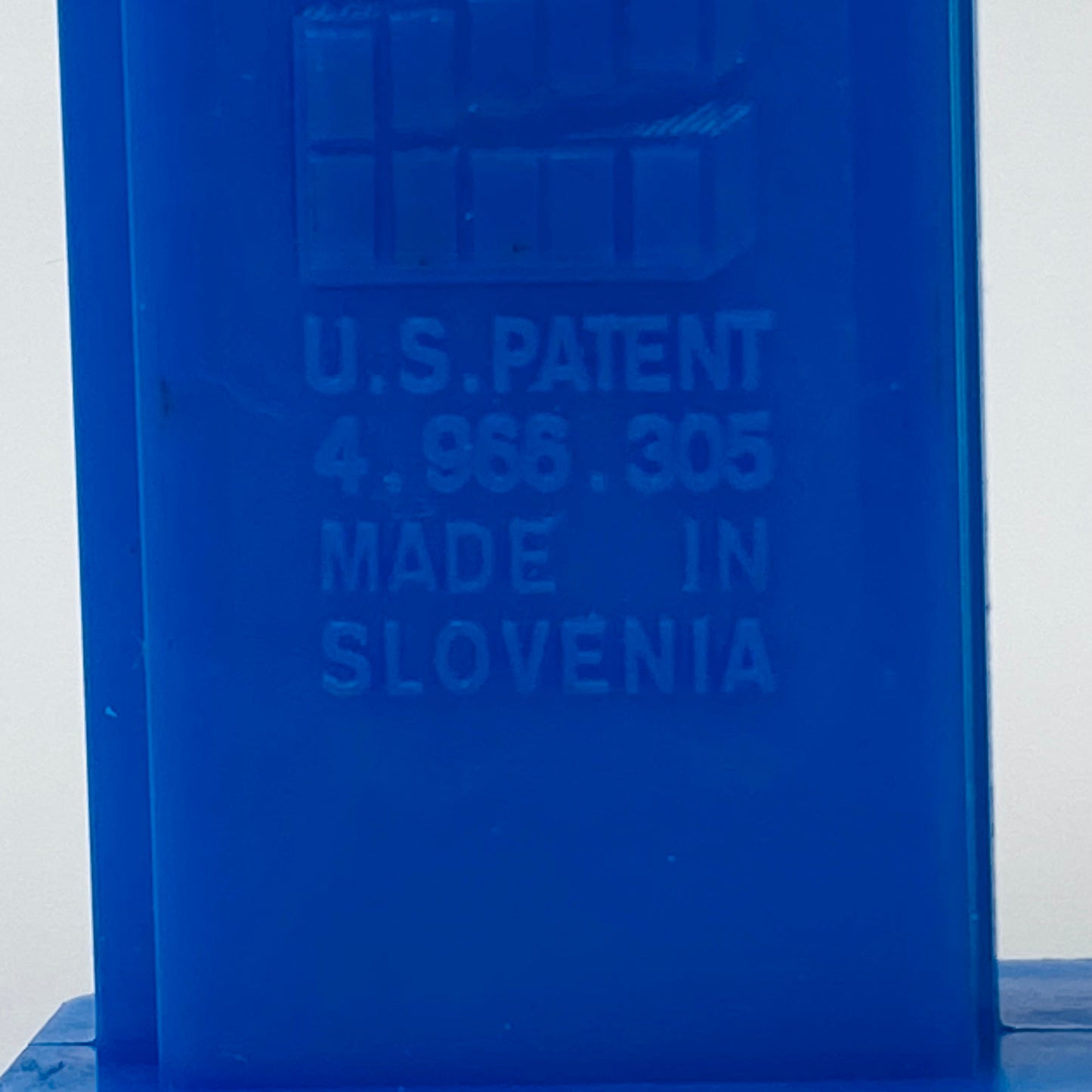 Simpsons complete set of 5 PEZ dispensers (2000) loose