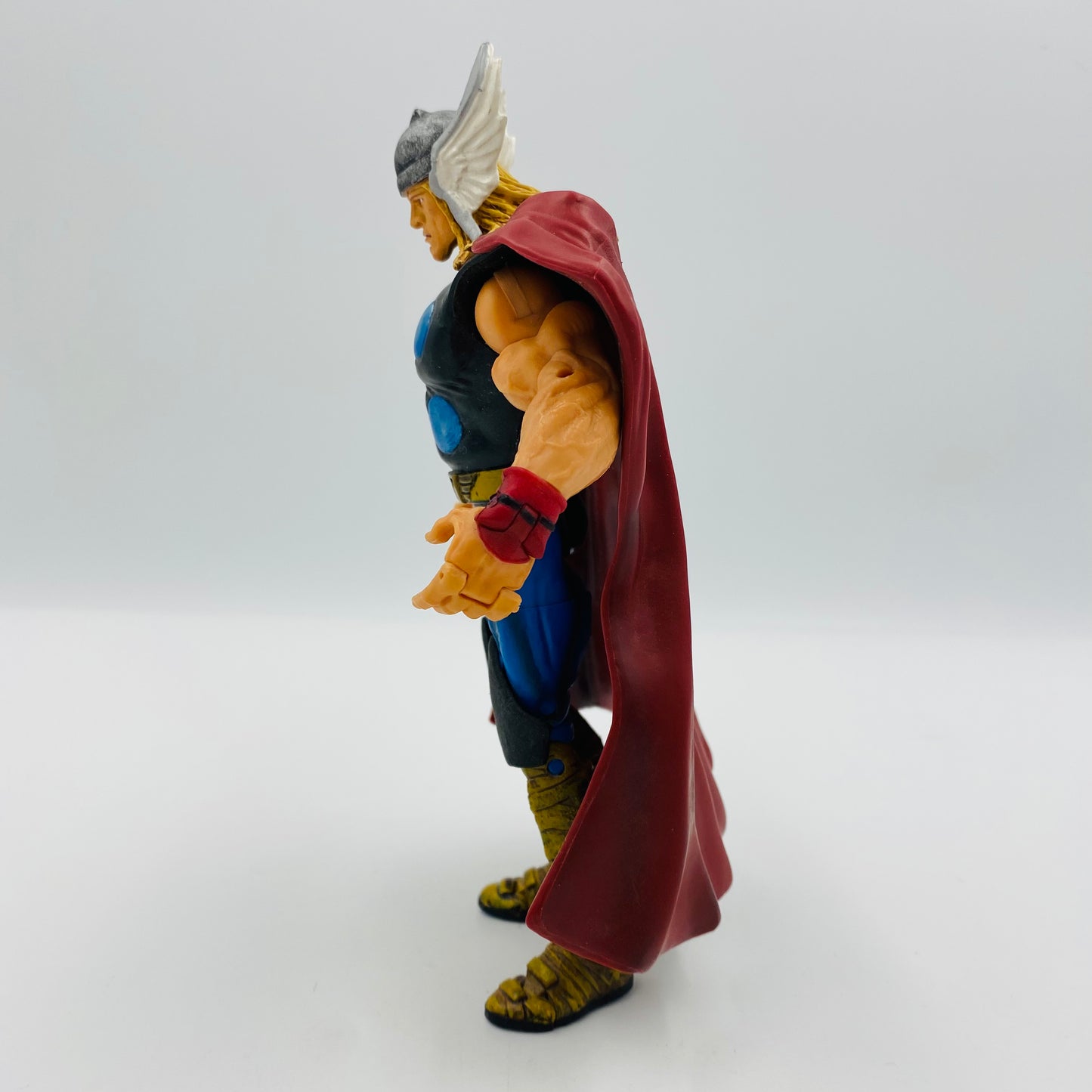 Marvel Legends Series 3 Thor loose 6” action figure (2002) Toy Biz