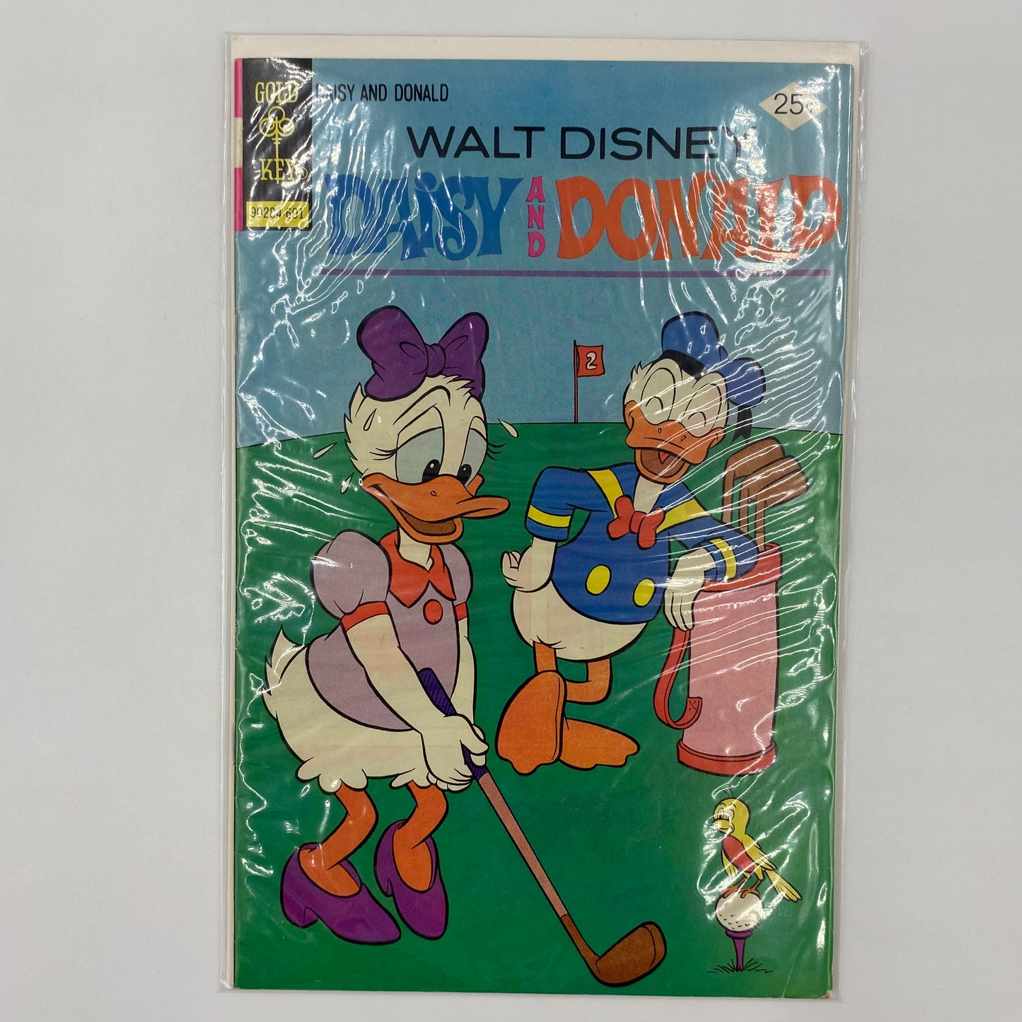 Walt Disney Daisy and Donald #14 (1975) Gold Key