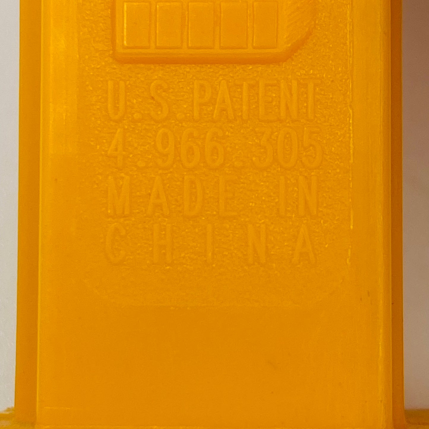 Garfield (visor) PEZ dispenser (1990) loose 4.9 China