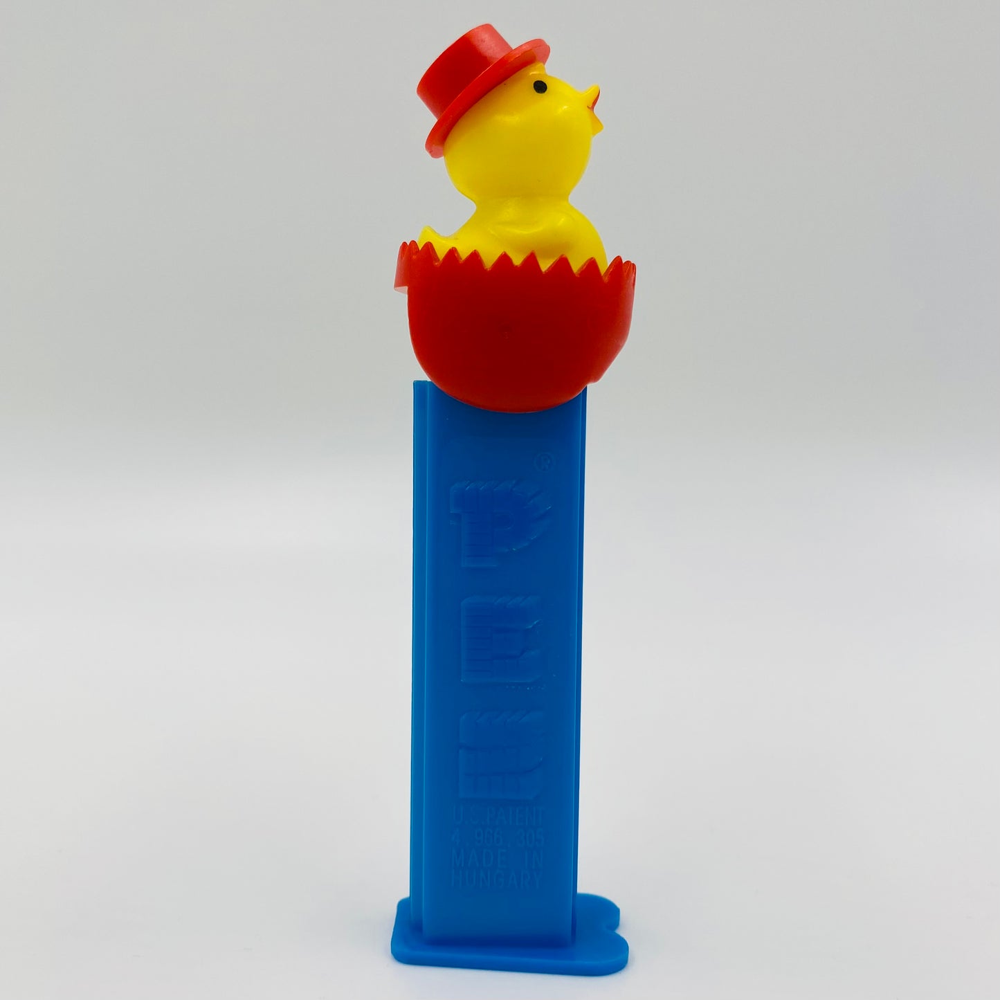 Easter Chick in Red Egg PEZ dispenser (1992) loose 4.9 Hungary