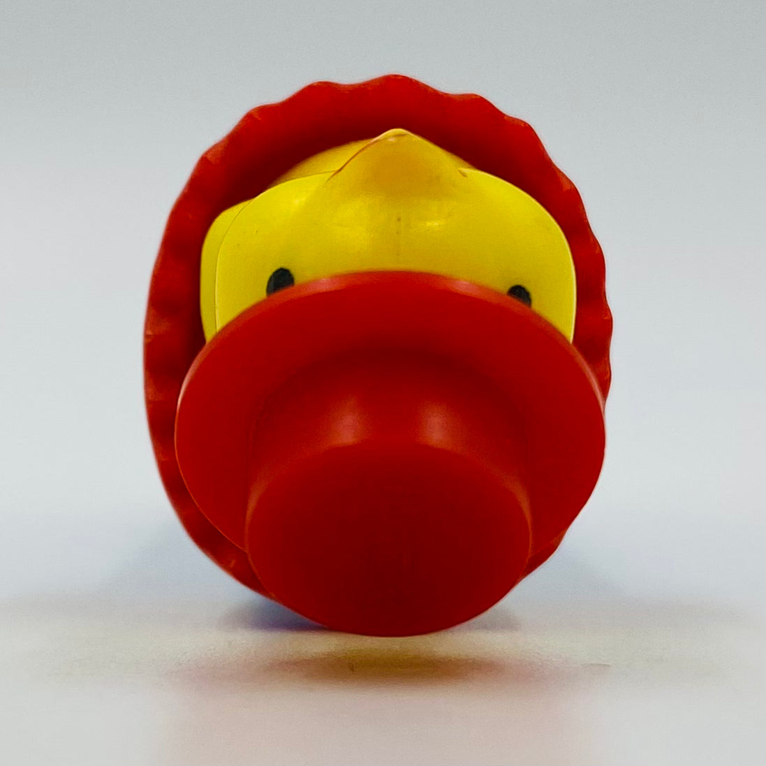 Easter Chick in Red Egg PEZ dispenser (1992) loose 4.9 Hungary
