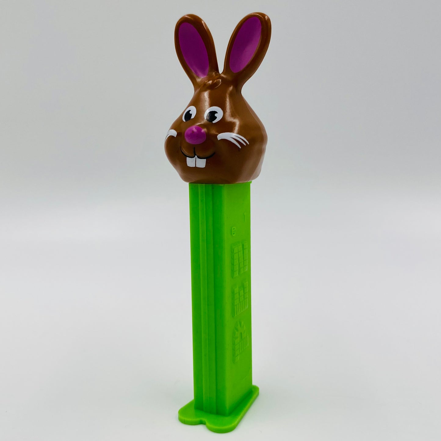 Easter Bunny (brown) green stem PEZ dispenser (2011) loose 5.9 Hungary
