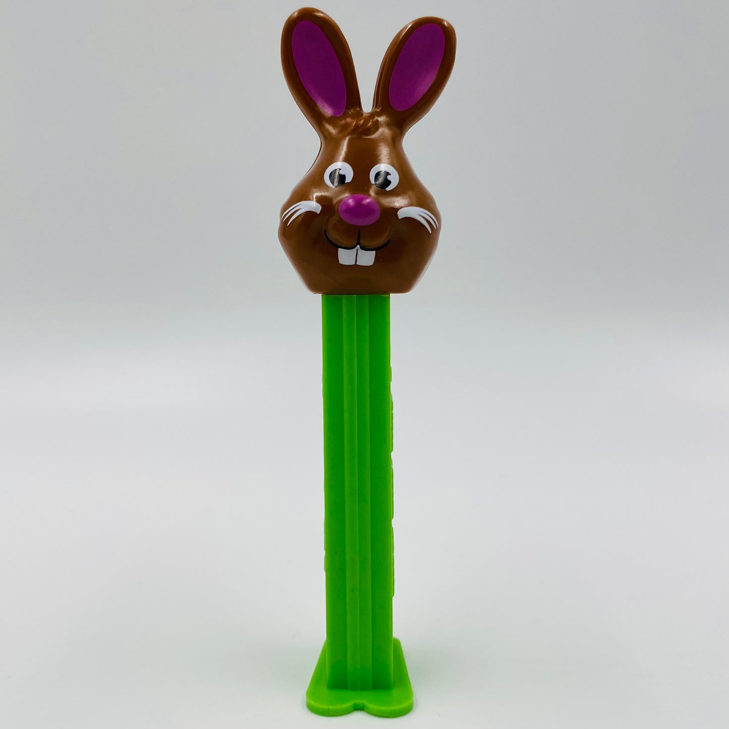 Easter Bunny (brown) green stem PEZ dispenser (2011) loose 5.9 Hungary