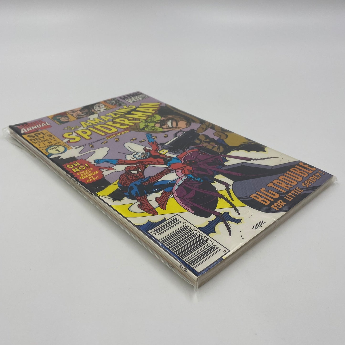 Spider-Man Spidey’s Totally Tiny Adventure: Amazing Spider-Man annual #24, Spectacular Spider-Man annual #10, Web of Spider-Man annual #6 (1990) Marvel