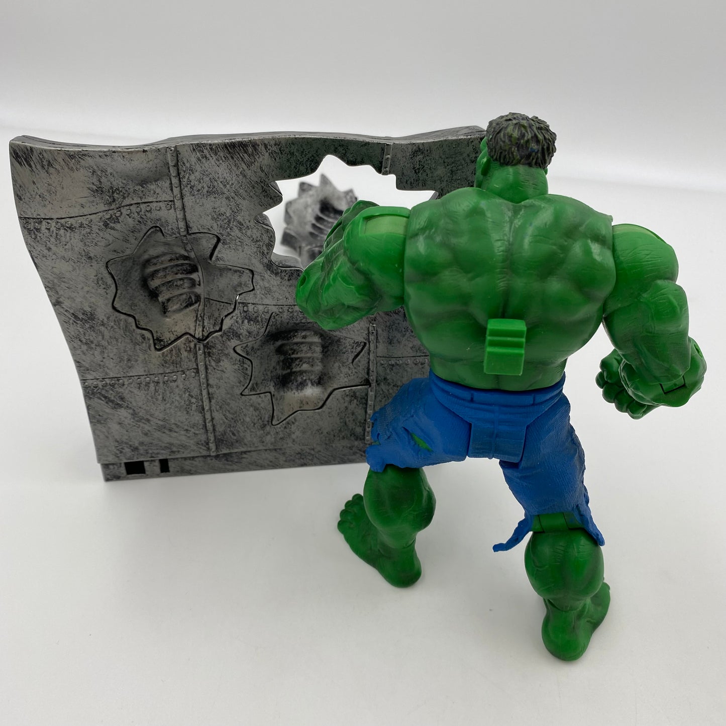 Hulk The Motion Picture Punching Hulk loose 6” action figure (2003) Toy Biz