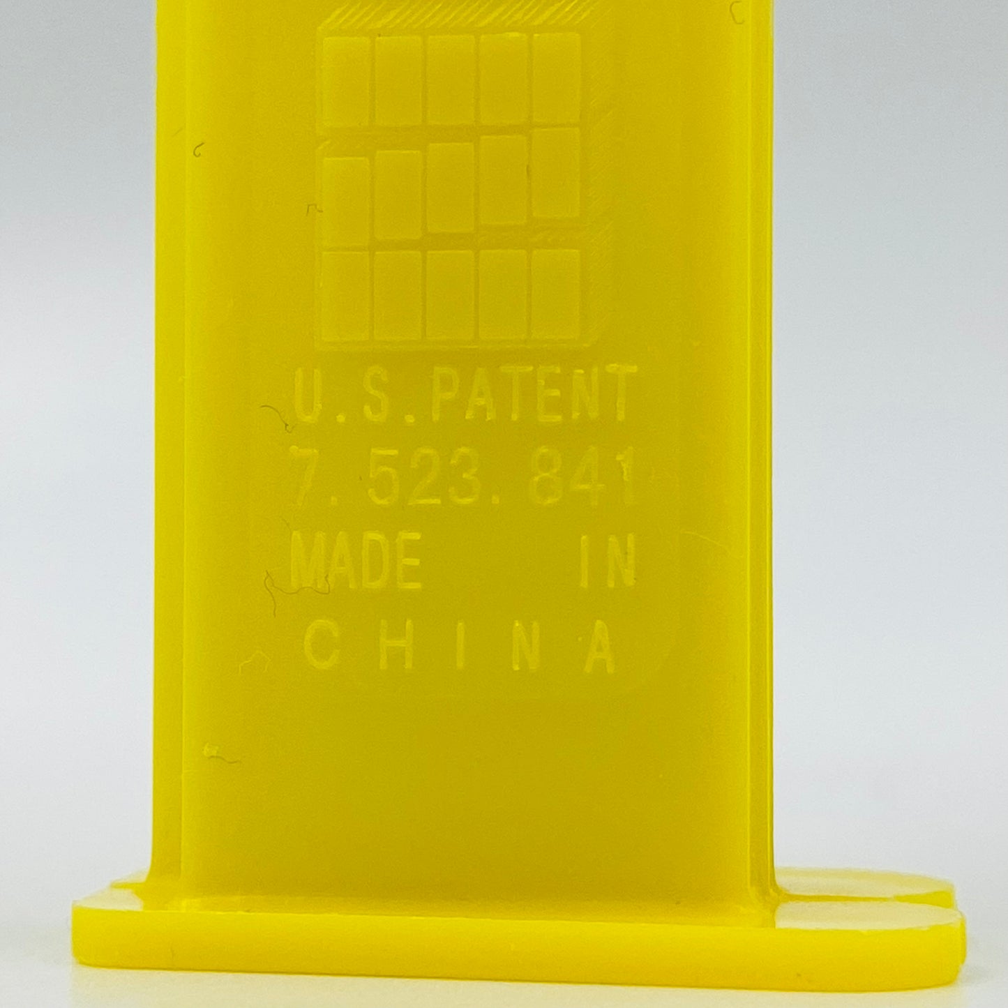 Easter Bunny PEZ dispenser (2019) bagged 7.5 China