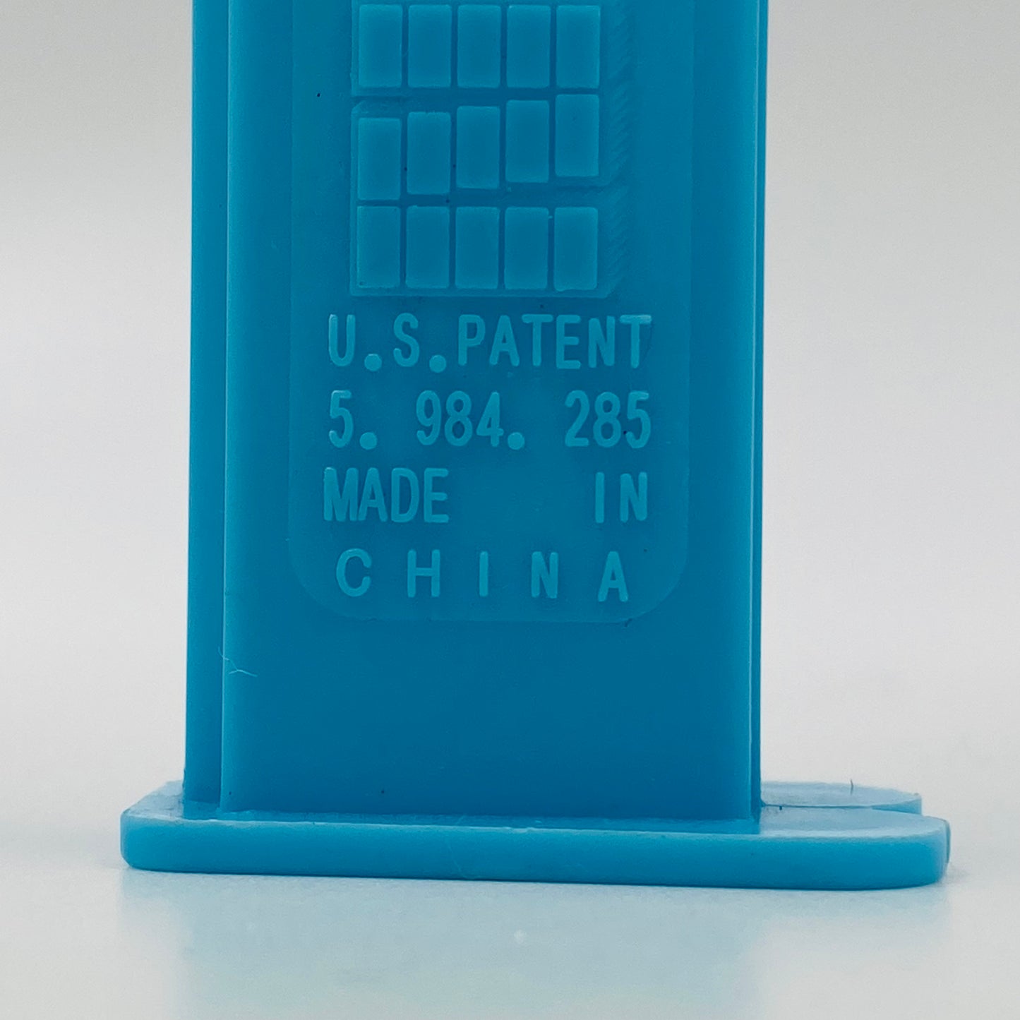 Easter Bunny PEZ dispenser (2008) loose 5.9 China