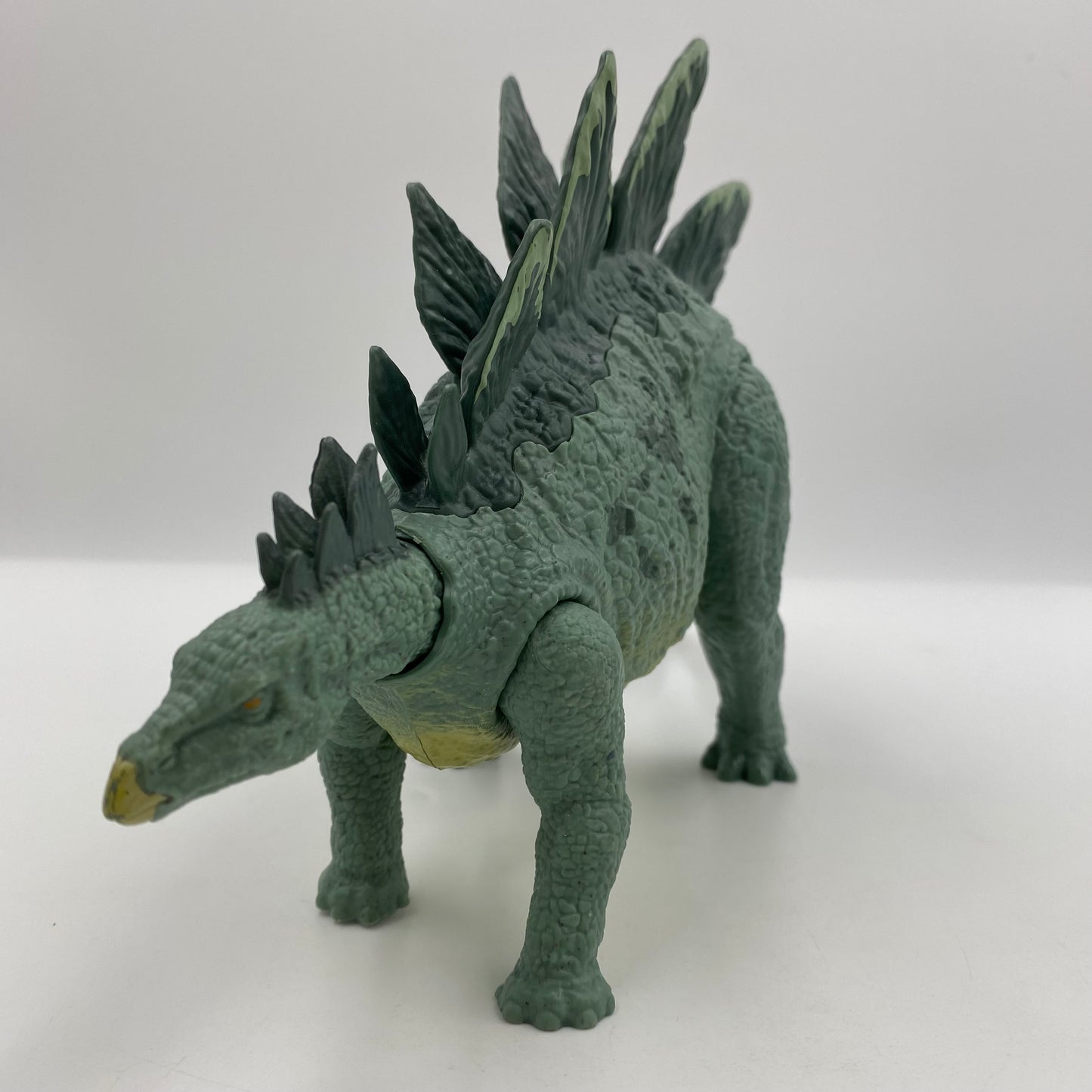 Jurassic World Action Attack Stegosaurus loose 3.75" action figure (2018) Mattel