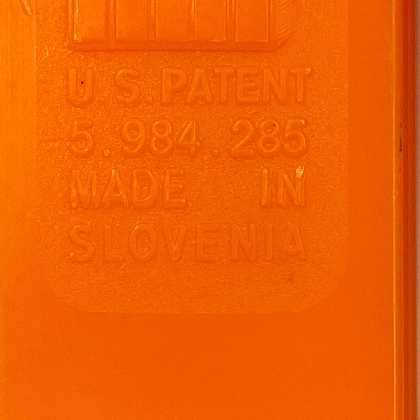 Winnie the Pooh Tigger PEZ dispenser (2001) loose 5.9 Slovenia