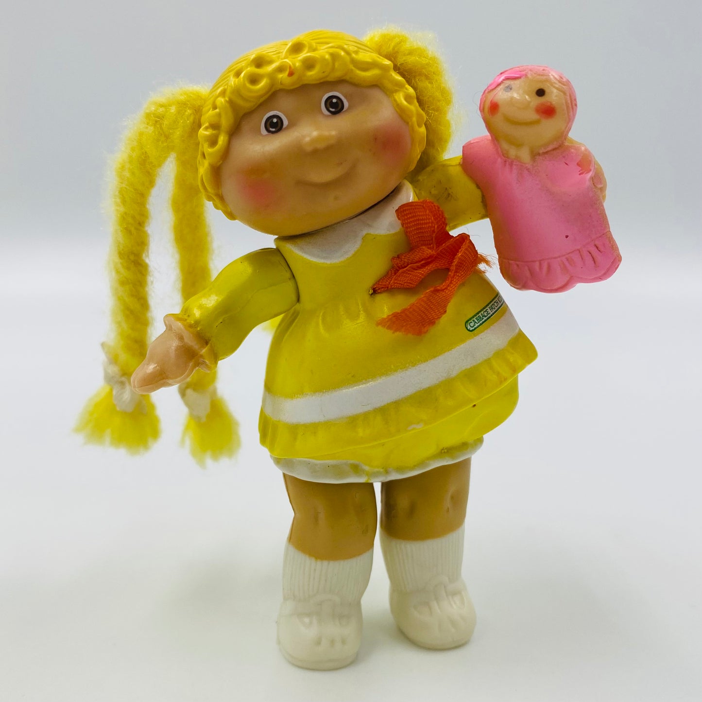 Cabbage Patch Kids yellow outfit/pink doll loose 3.5” poseable figure (1984) Panosh Place