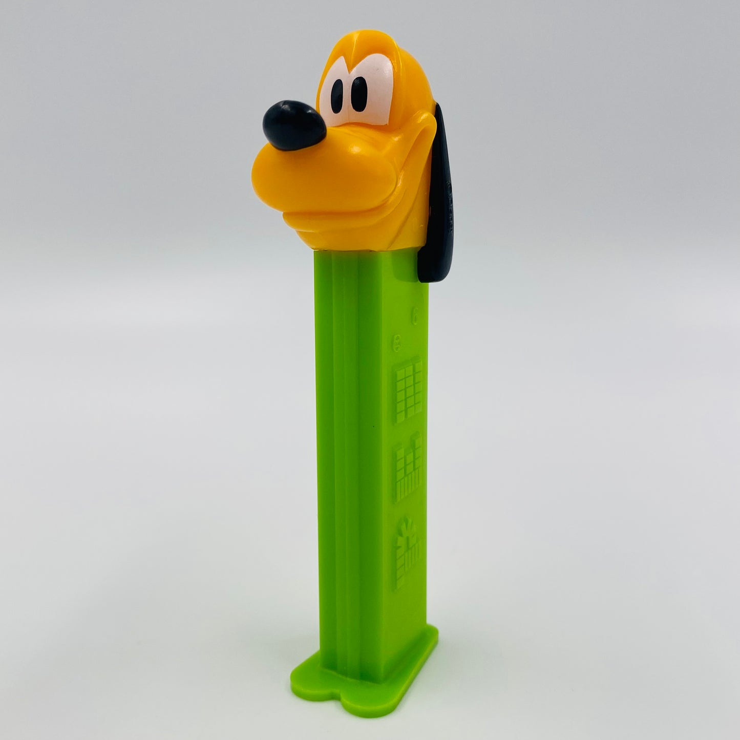 Disney Mickey Mouse & Friends Pluto PEZ dispenser (2009) loose 5.9 China