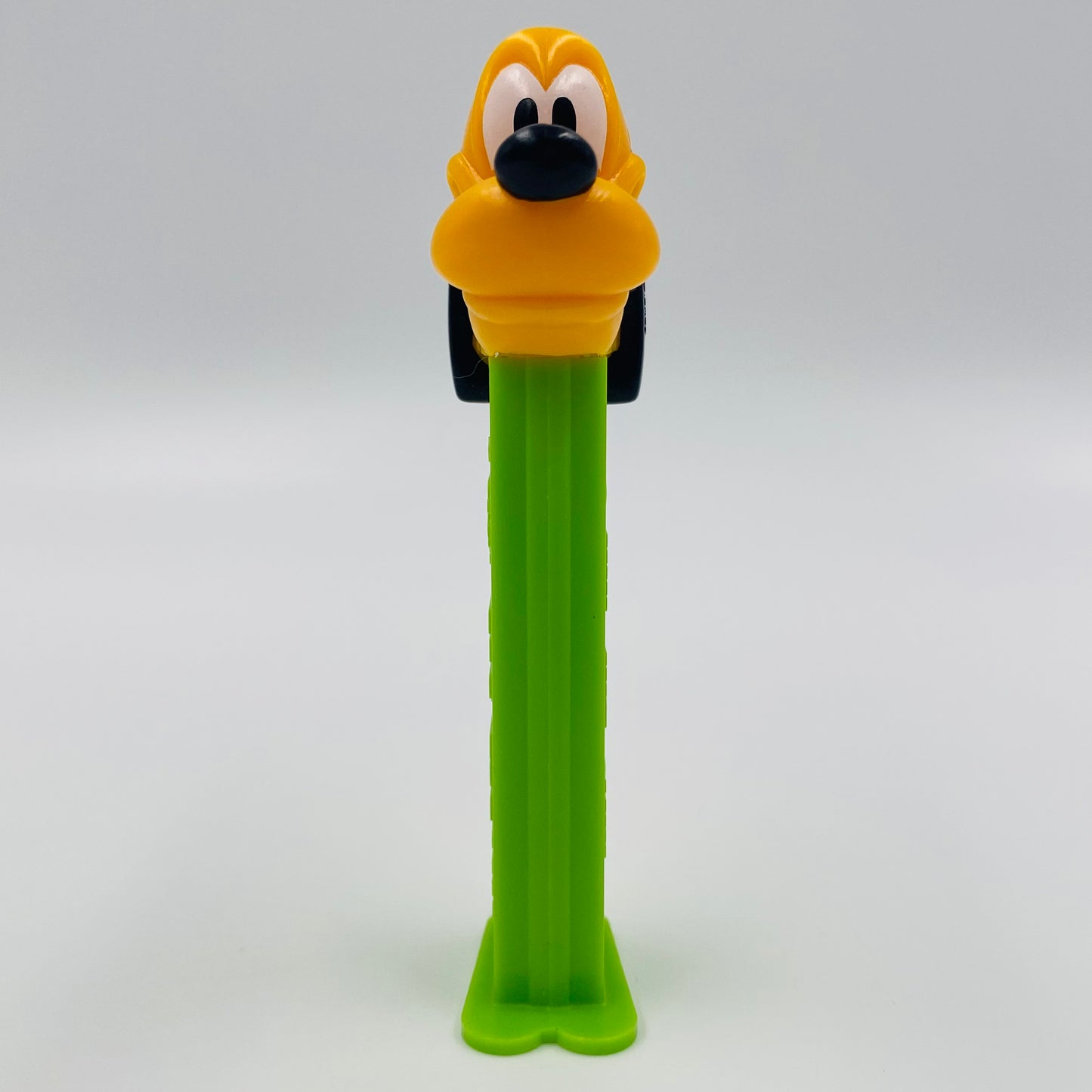Disney Mickey Mouse & Friends Pluto PEZ dispenser (2009) loose 5.9 China