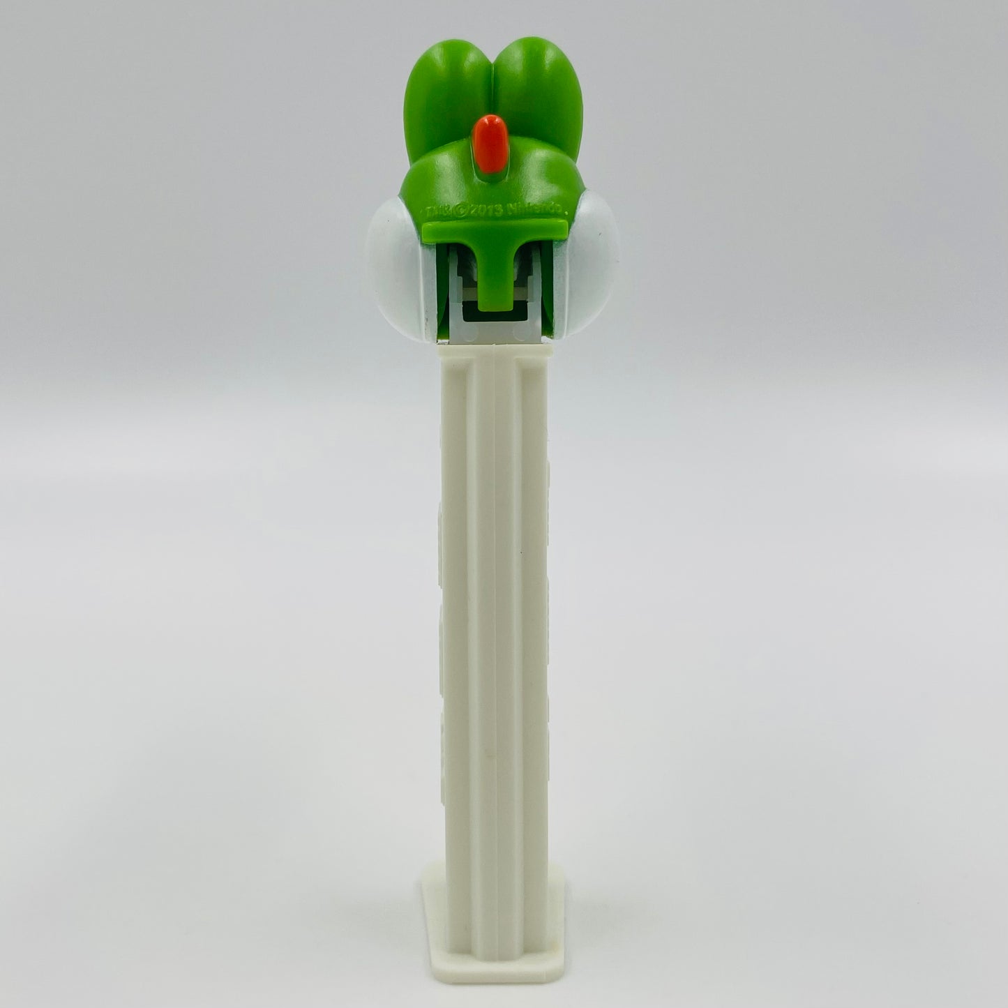 Super Mario Yoshi PEZ dispenser (2013) loose 7.5 China