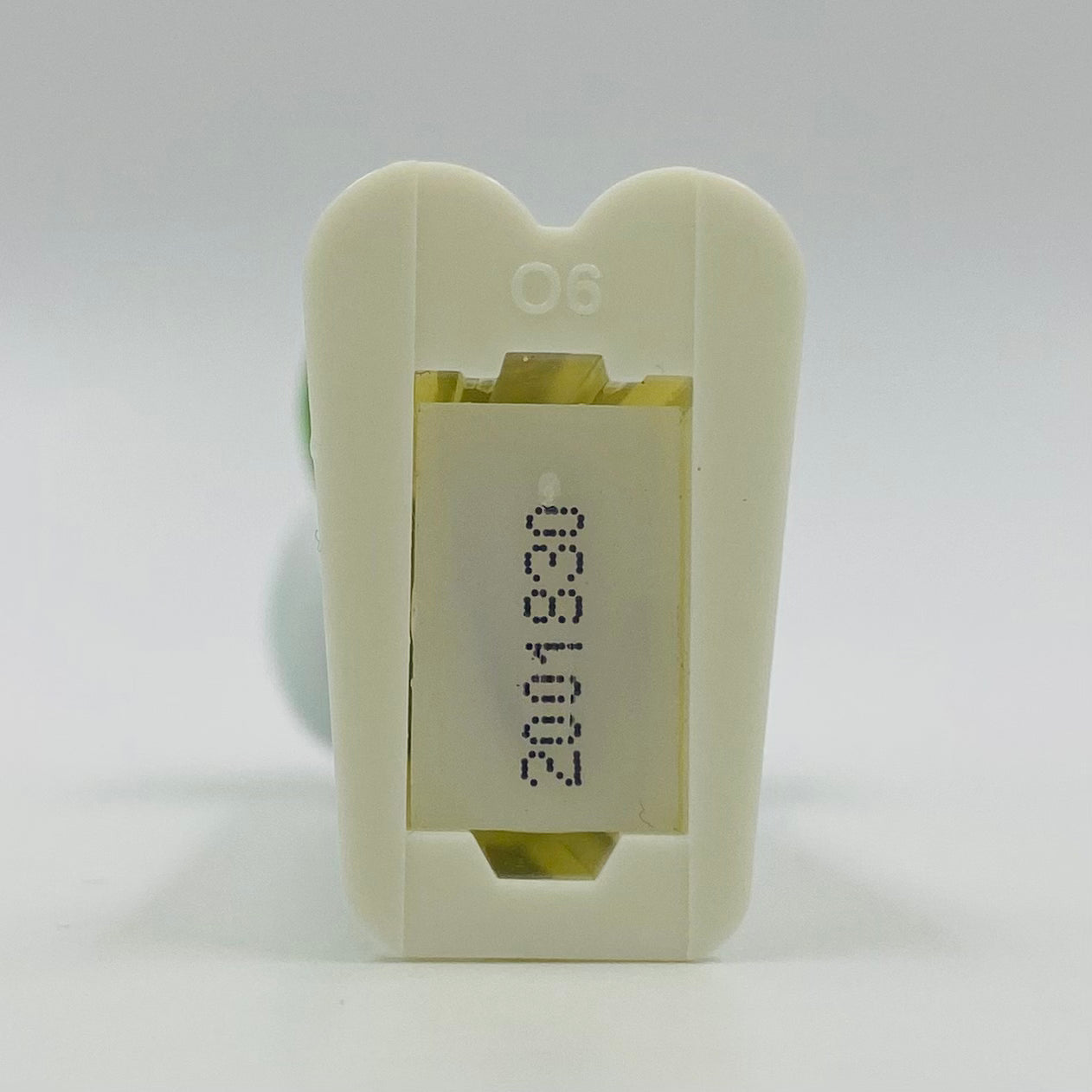 Super Mario Yoshi PEZ dispenser (2013) loose 7.5 China