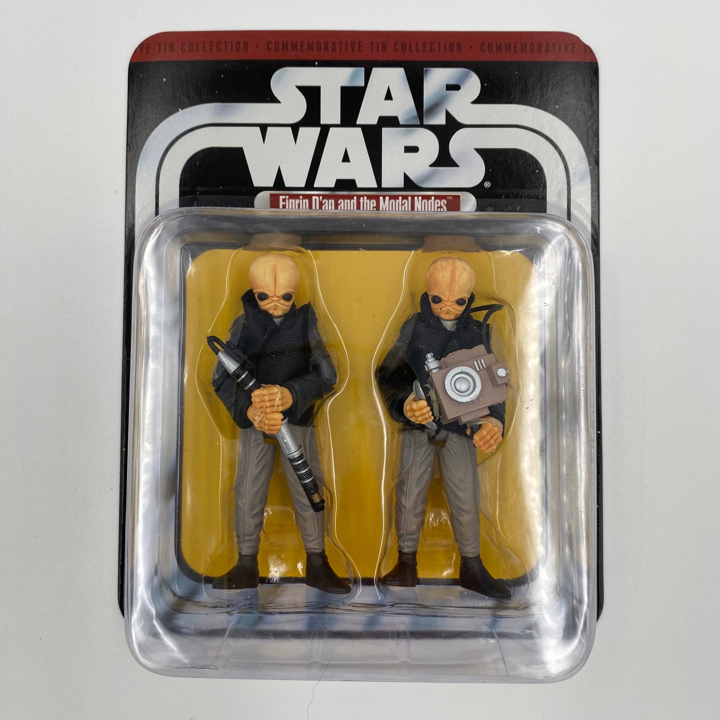 Star Wars A New Hope Episode IV Commemorative Tin Collection The Model Nodes carded 3.75” action figures in tin box (2006) Hasbro