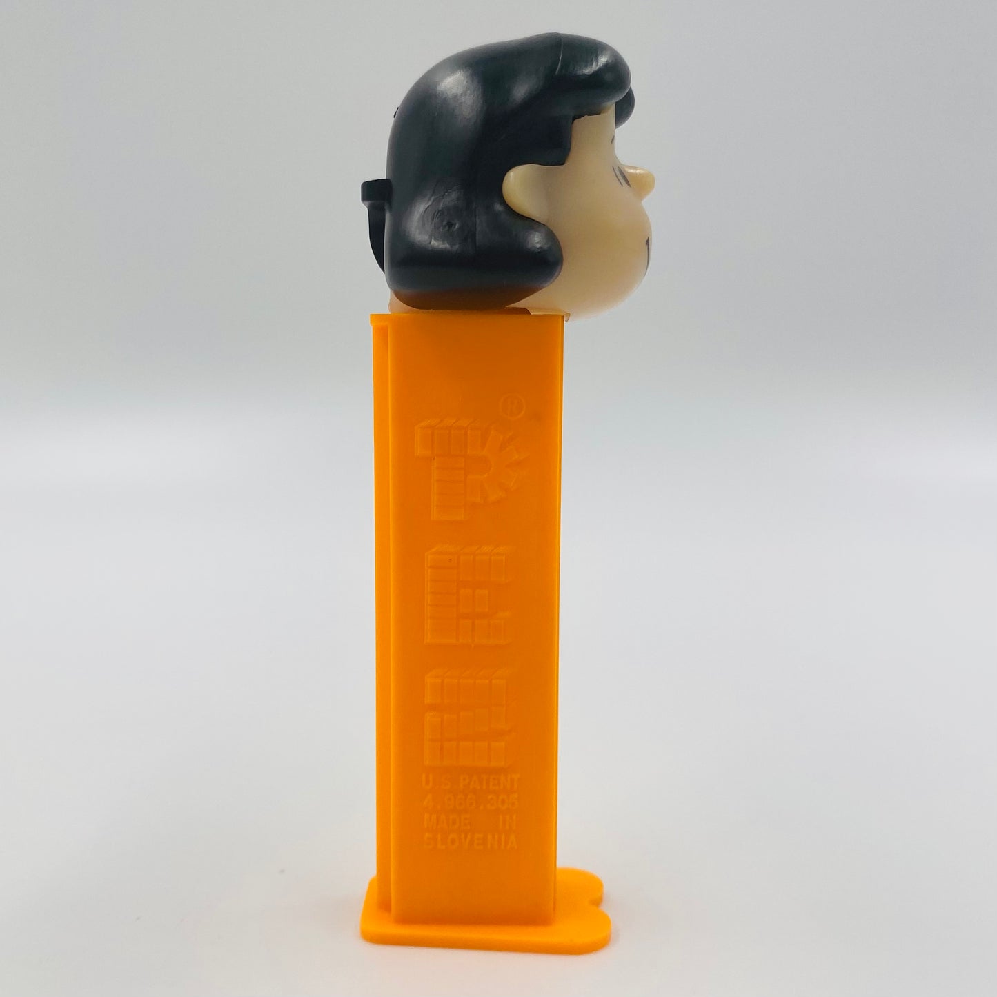 Peanuts Lucy Van Pelt PEZ dispenser (2000) loose 4.9 Slovenia
