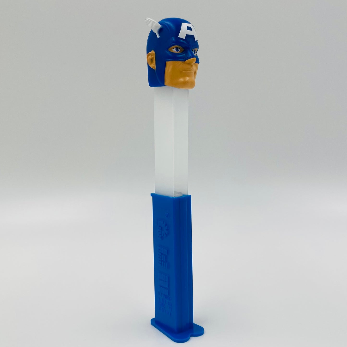 Marvel Captain America PEZ dispenser (2011) loose 5.9 China