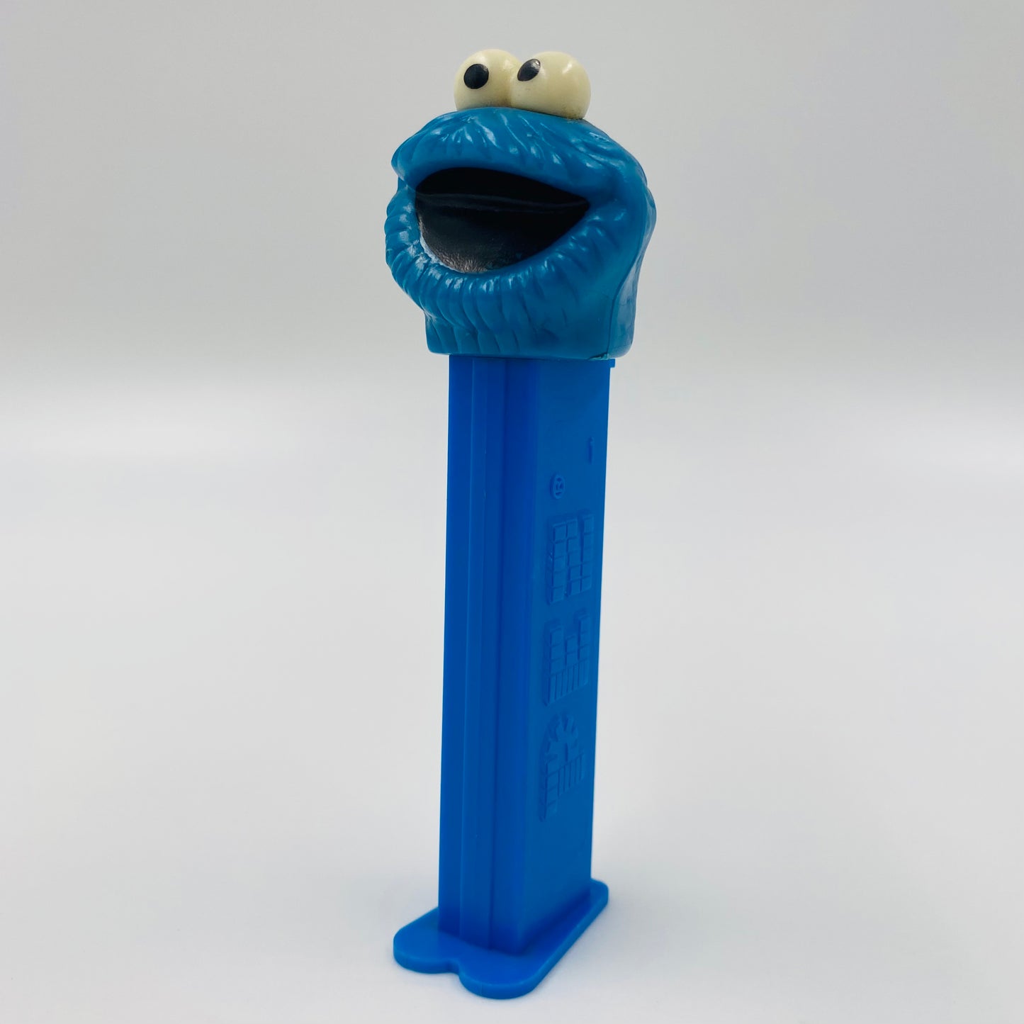 Sesame Street Cookie Monster PEZ dispenser (2005) loose 4.9 Hungary