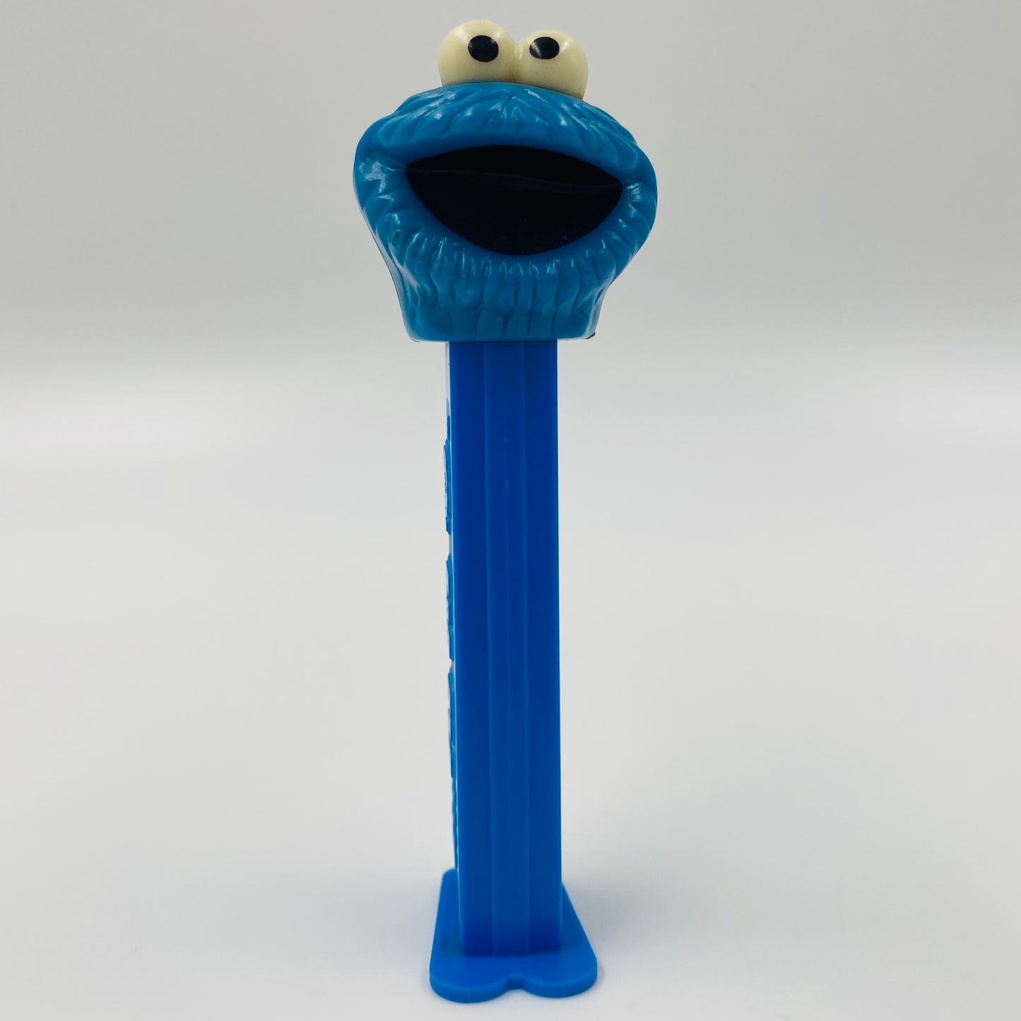 Sesame Street Cookie Monster PEZ dispenser (2005) loose 4.9 Hungary