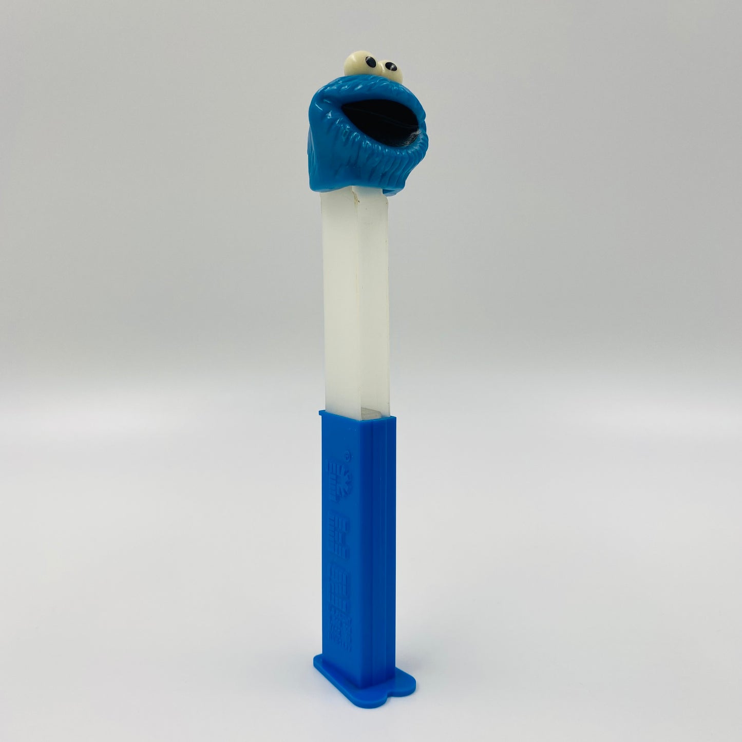 Sesame Street Cookie Monster PEZ dispenser (2005) loose 4.9 Hungary