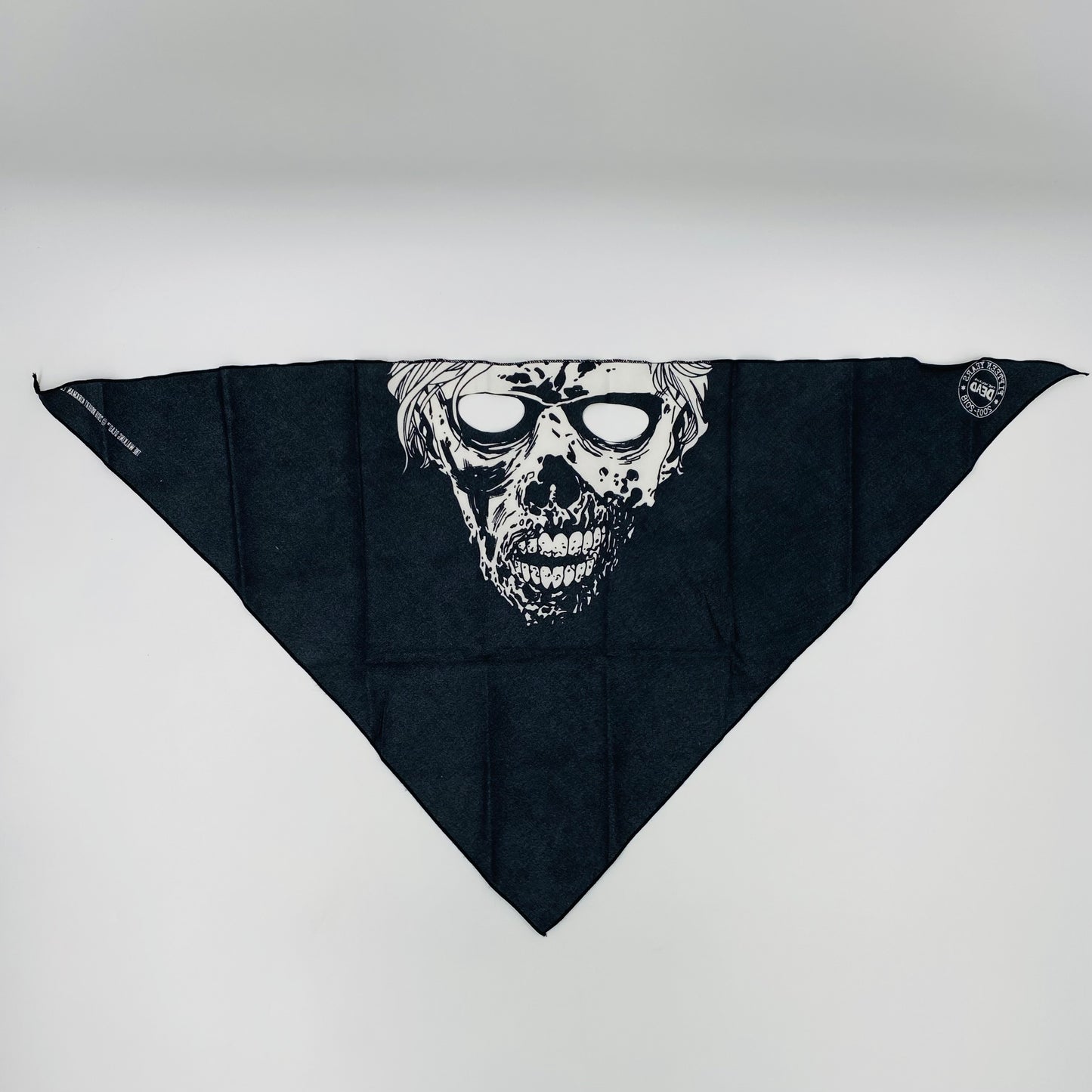 Walking Dead 15th Anniversary zombie face bandana (2018) Image