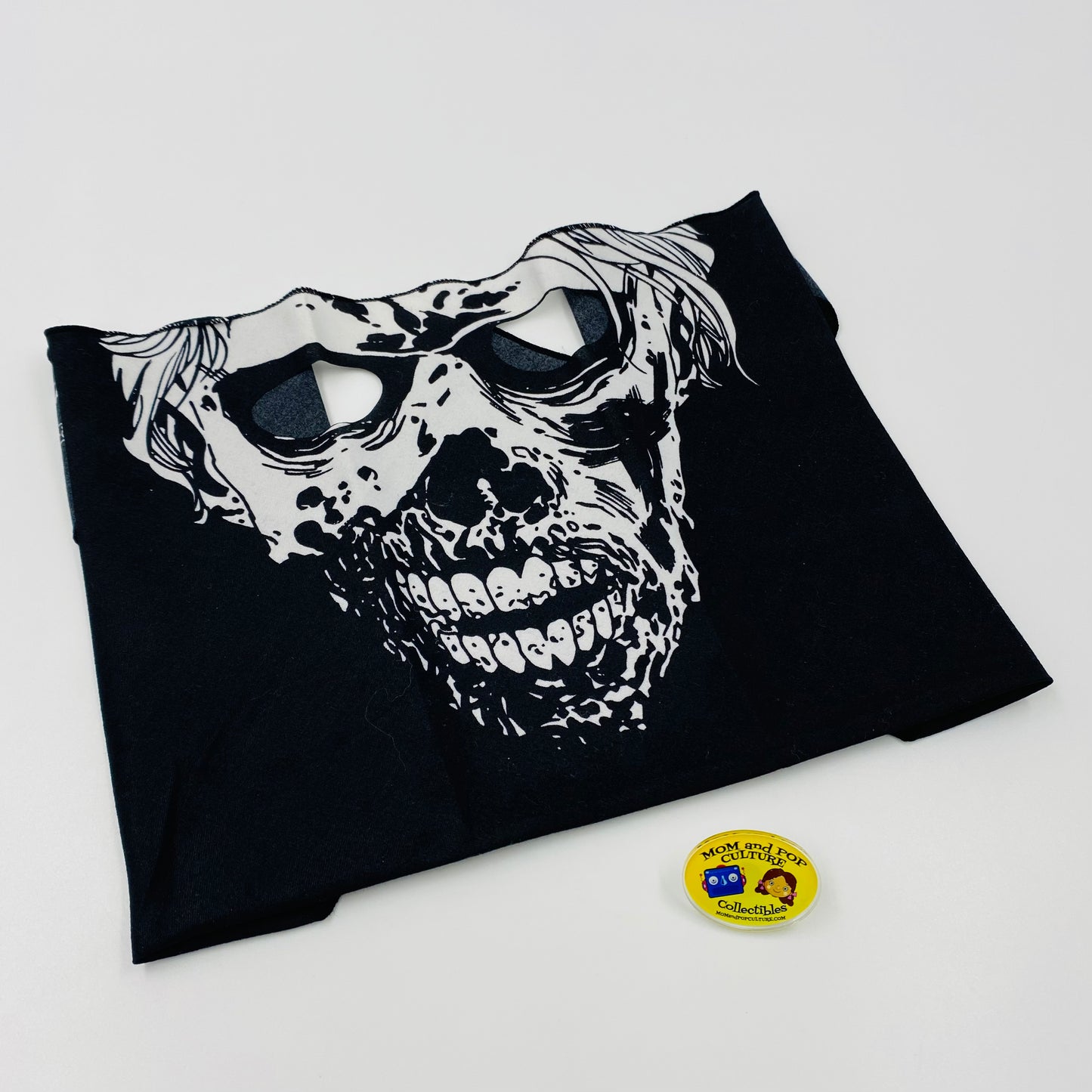 Walking Dead 15th Anniversary zombie face bandana (2018) Image