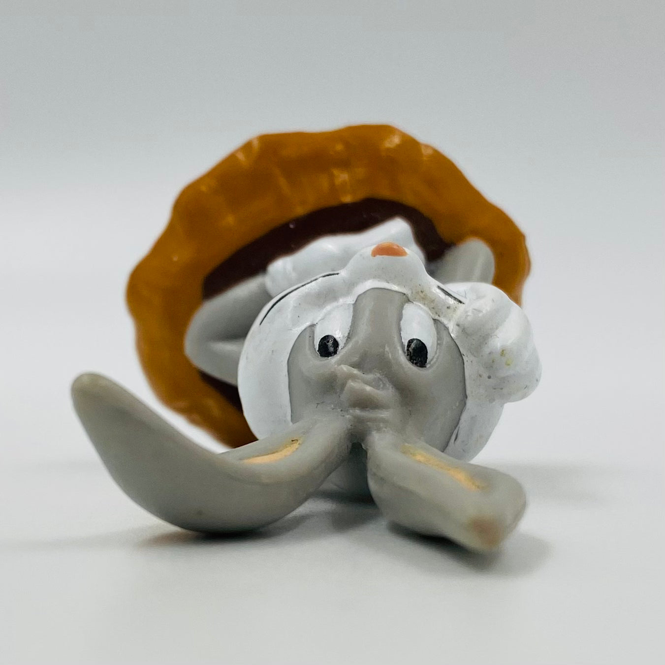 Looney Tunes Bugs Bunny 2.5” figurine (1990's) Applause