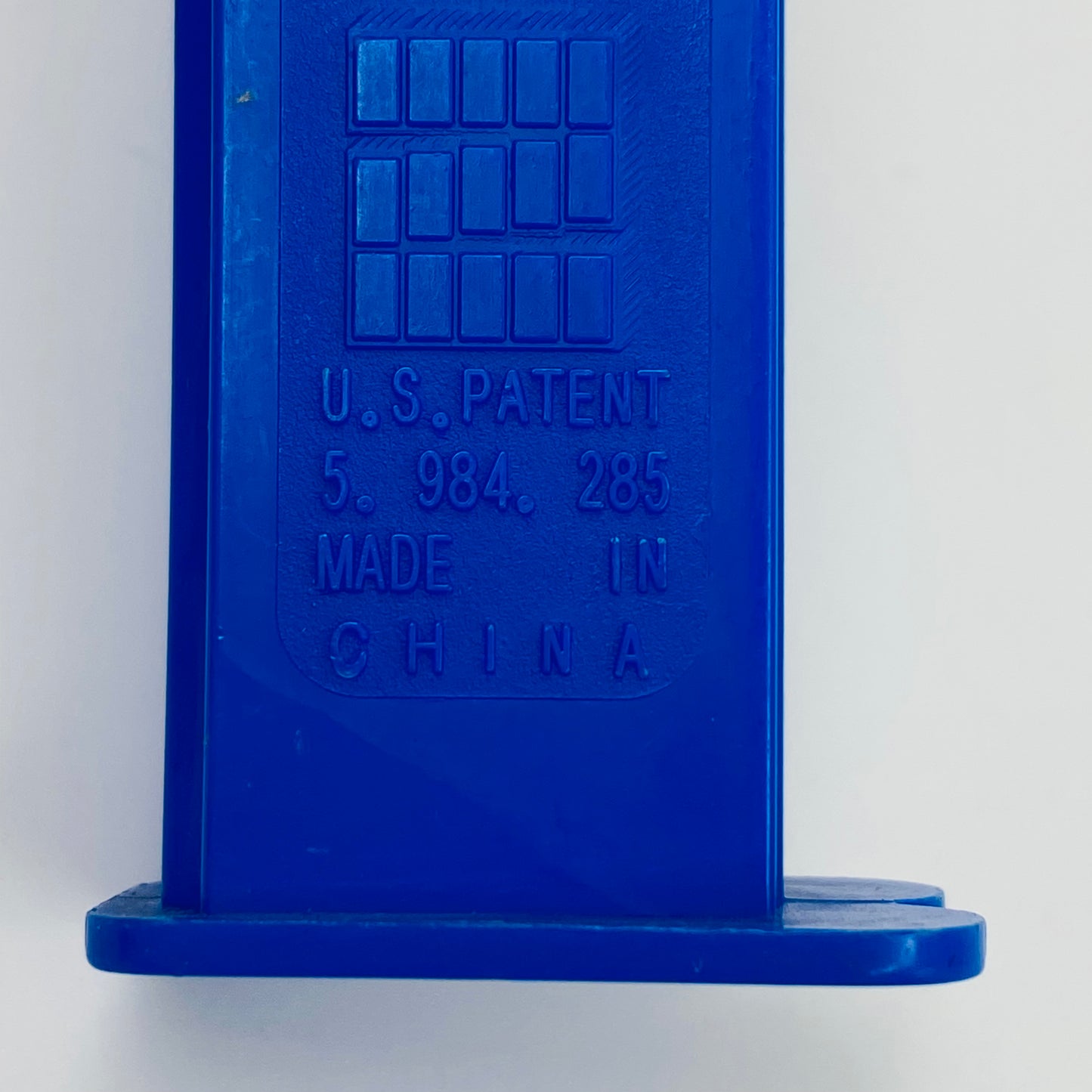 DC Two-Face PEZ dispenser (2008) loose 5.9 China