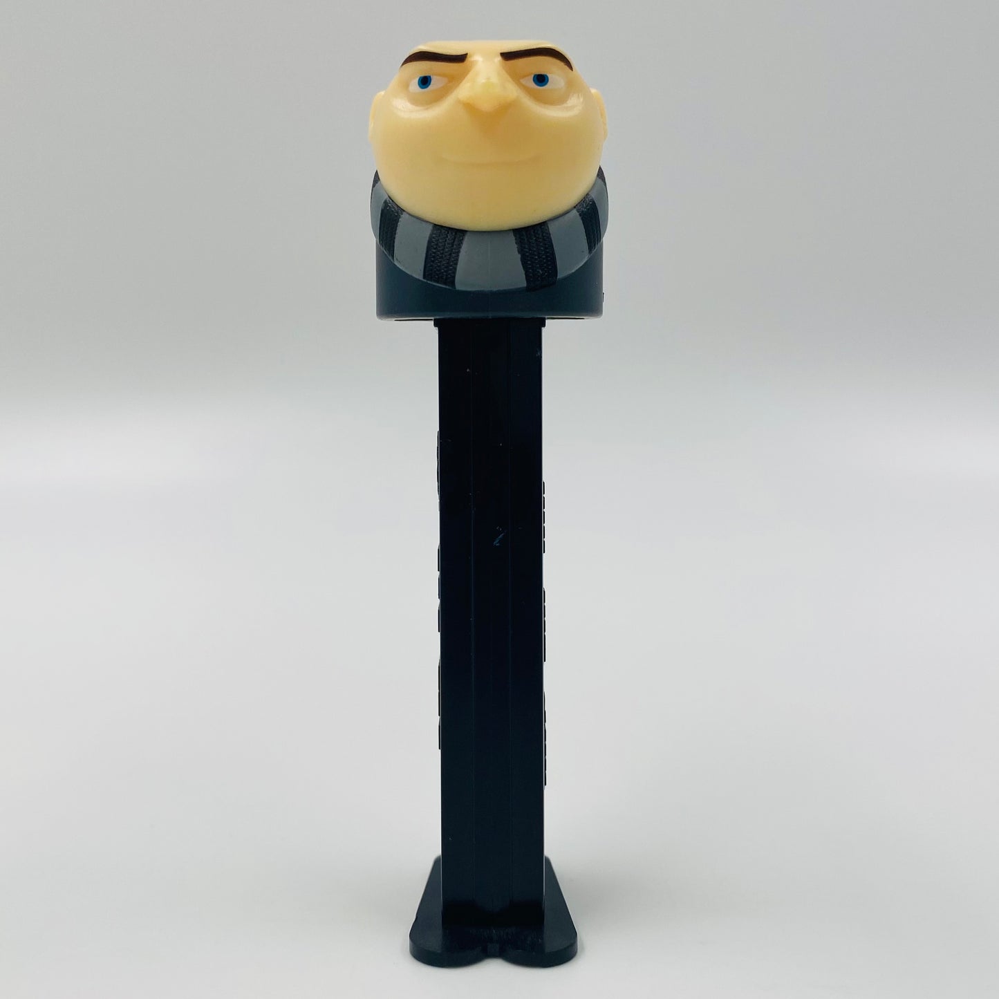 Despicable Me Gru PEZ dispenser (2017) loose 7.5 China