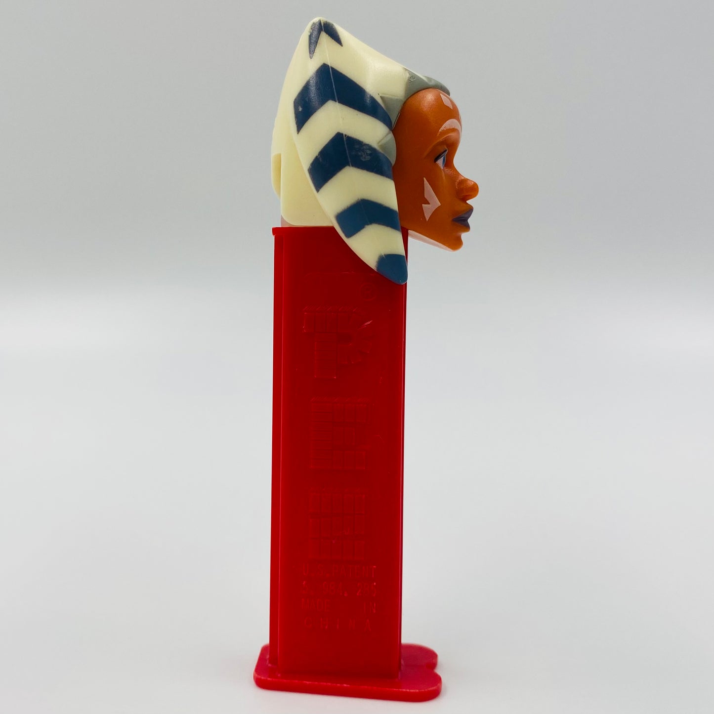 Star Wars Ahsoka Tano PEZ dispenser (2009) loose 5.9 China