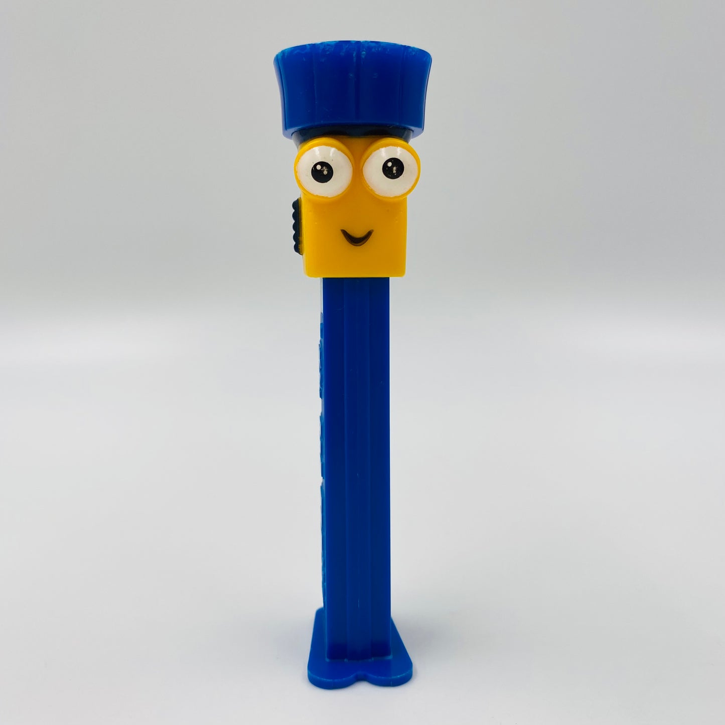 Handy Manny Flicker the Flashlight PEZ dispenser (2011) loose 5.9 China