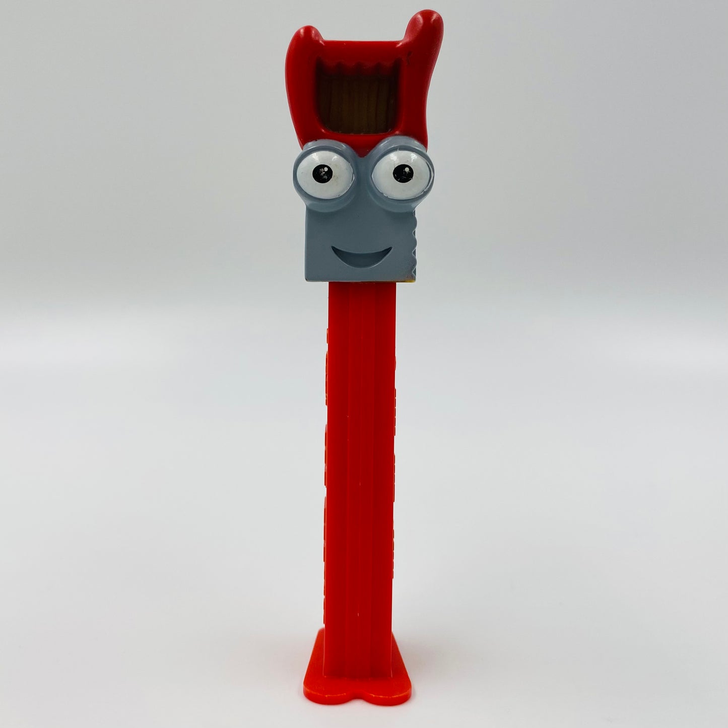 Handy Manny Dusty the Handsaw PEZ dispenser (2011) loose 5.9 China