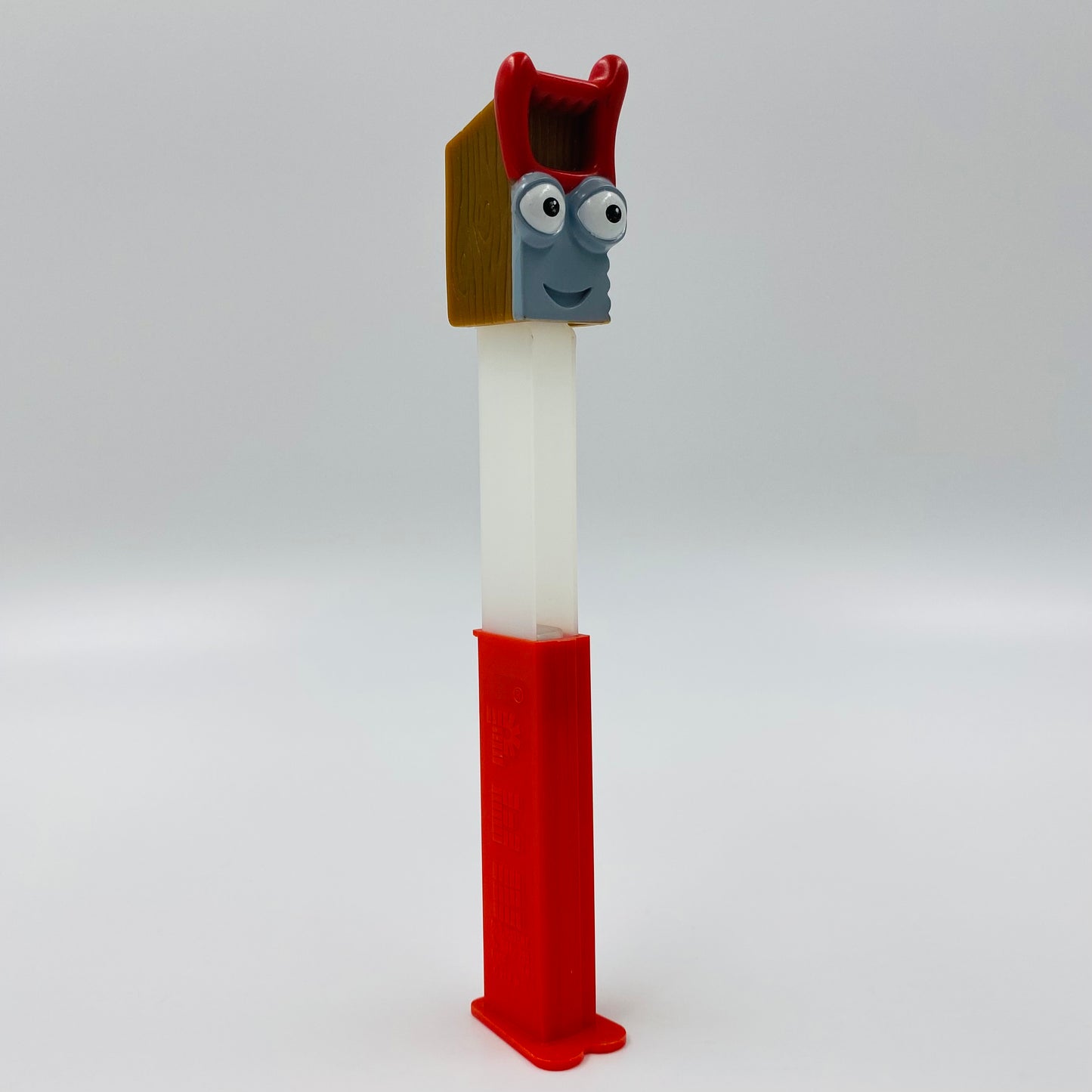 Handy Manny Dusty the Handsaw PEZ dispenser (2011) loose 5.9 China