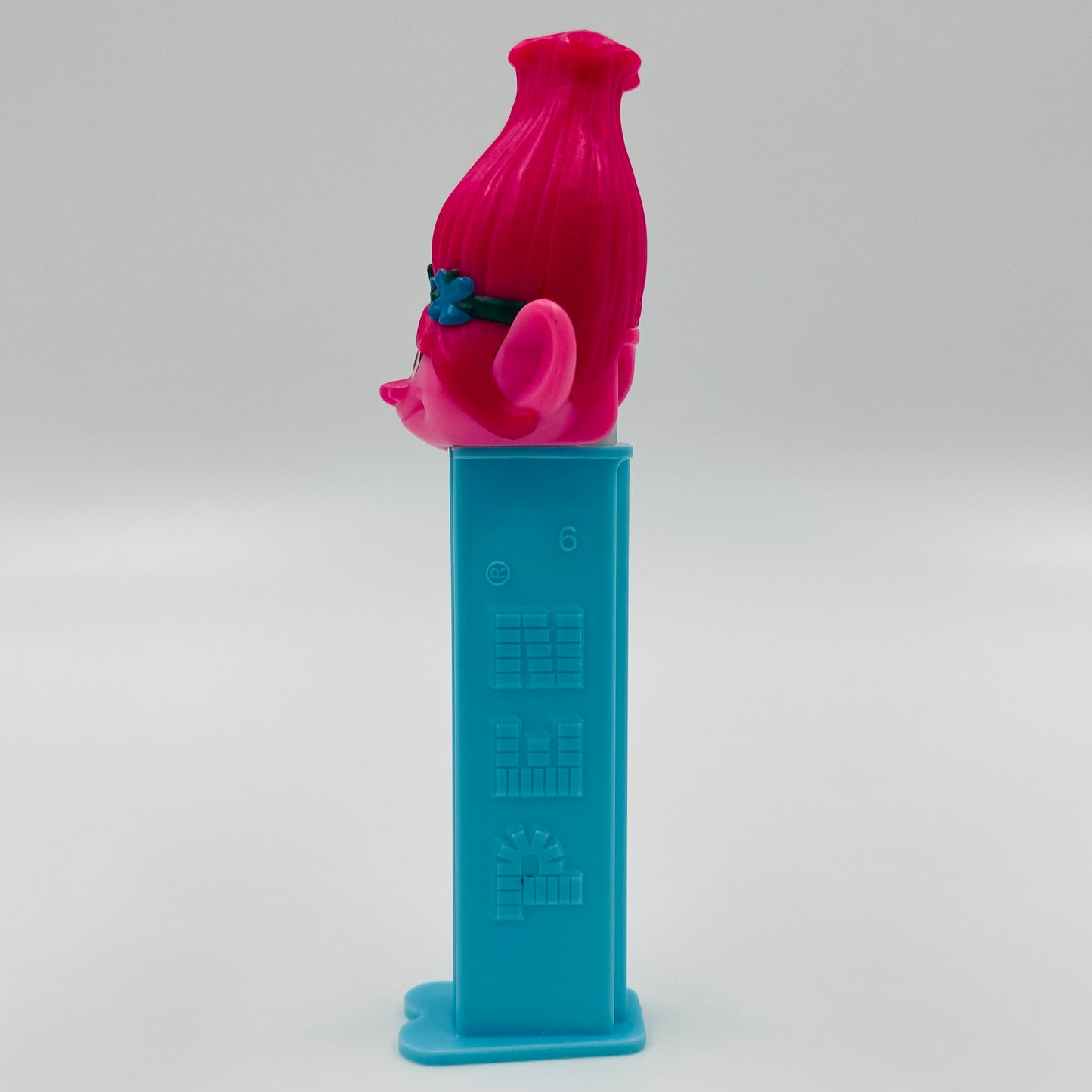Trolls Poppy PEZ dispenser (2016) loose 7.5 China