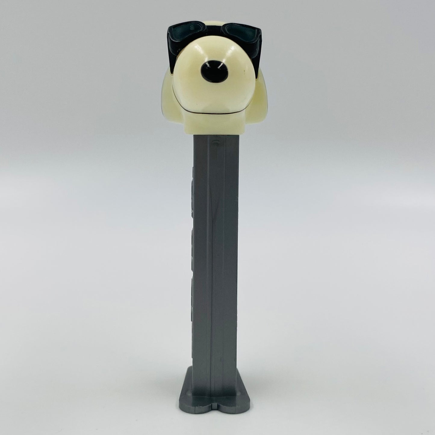 Peanuts Joe Cool PEZ dispenser (2000) loose 4.9 Slovenia