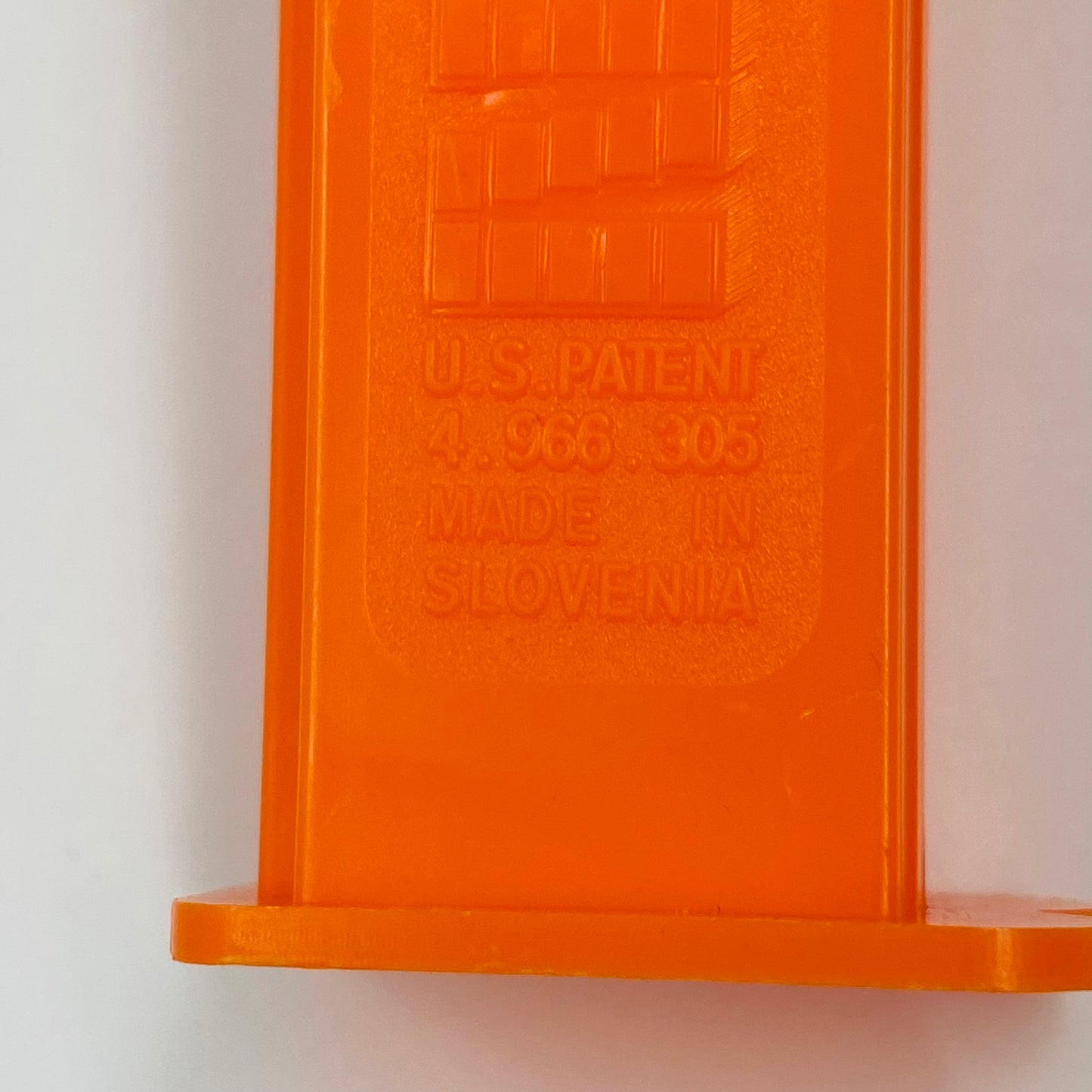 Pez Sourz complete set of 4 PEZ dispensers (2002) loose