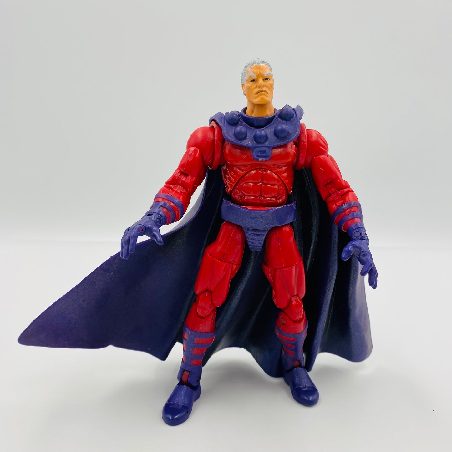 Marvel Legends Series 2 Magneto loose 6” action figure (2002) Toy Biz