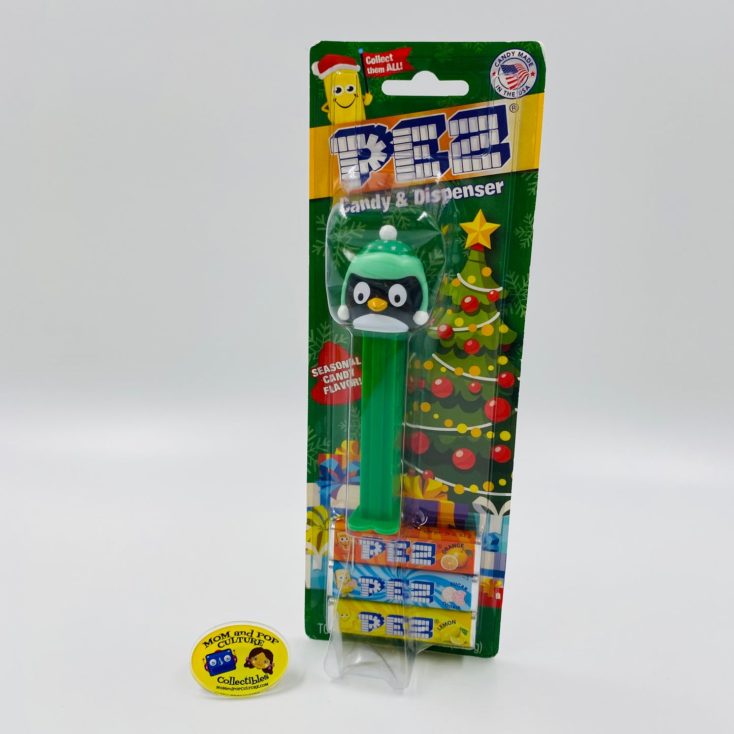 Christmas Penguin PEZ dispenser (2016) carded 7.5 China