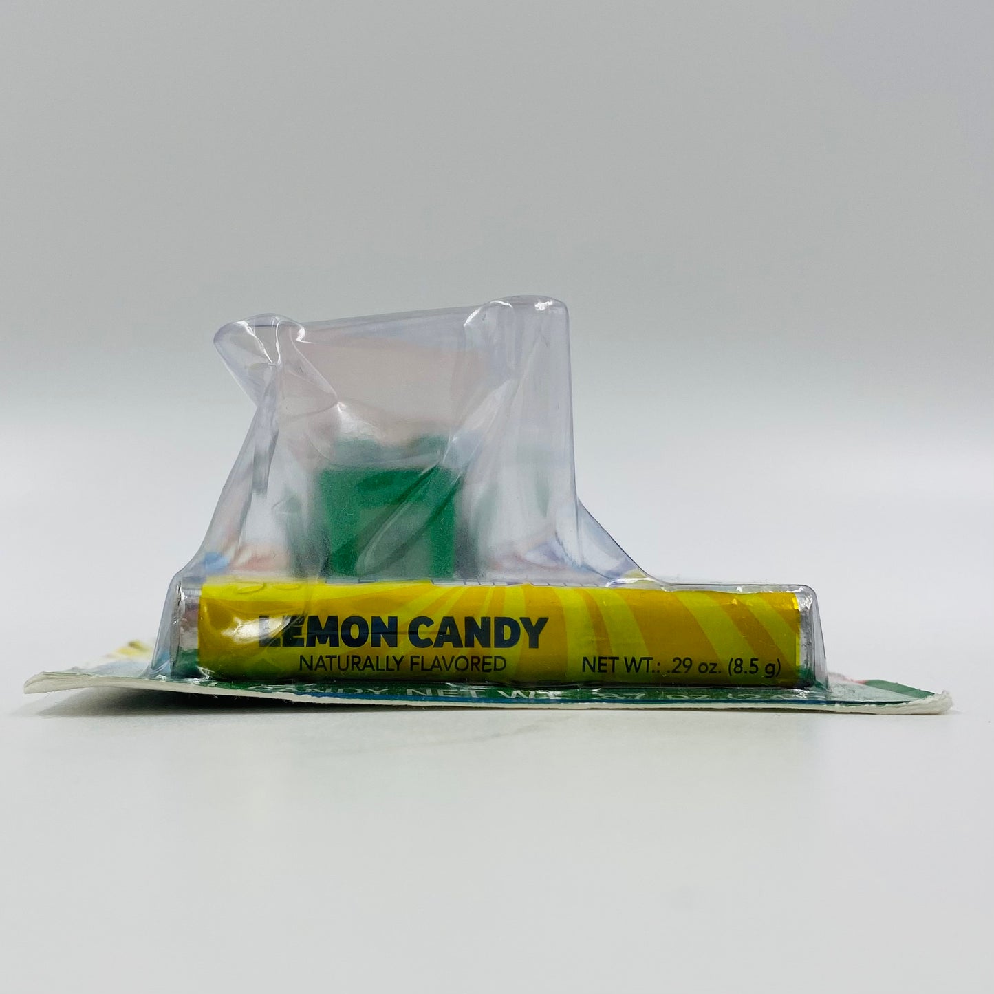 Christmas Penguin PEZ dispenser (2016) carded 7.5 China