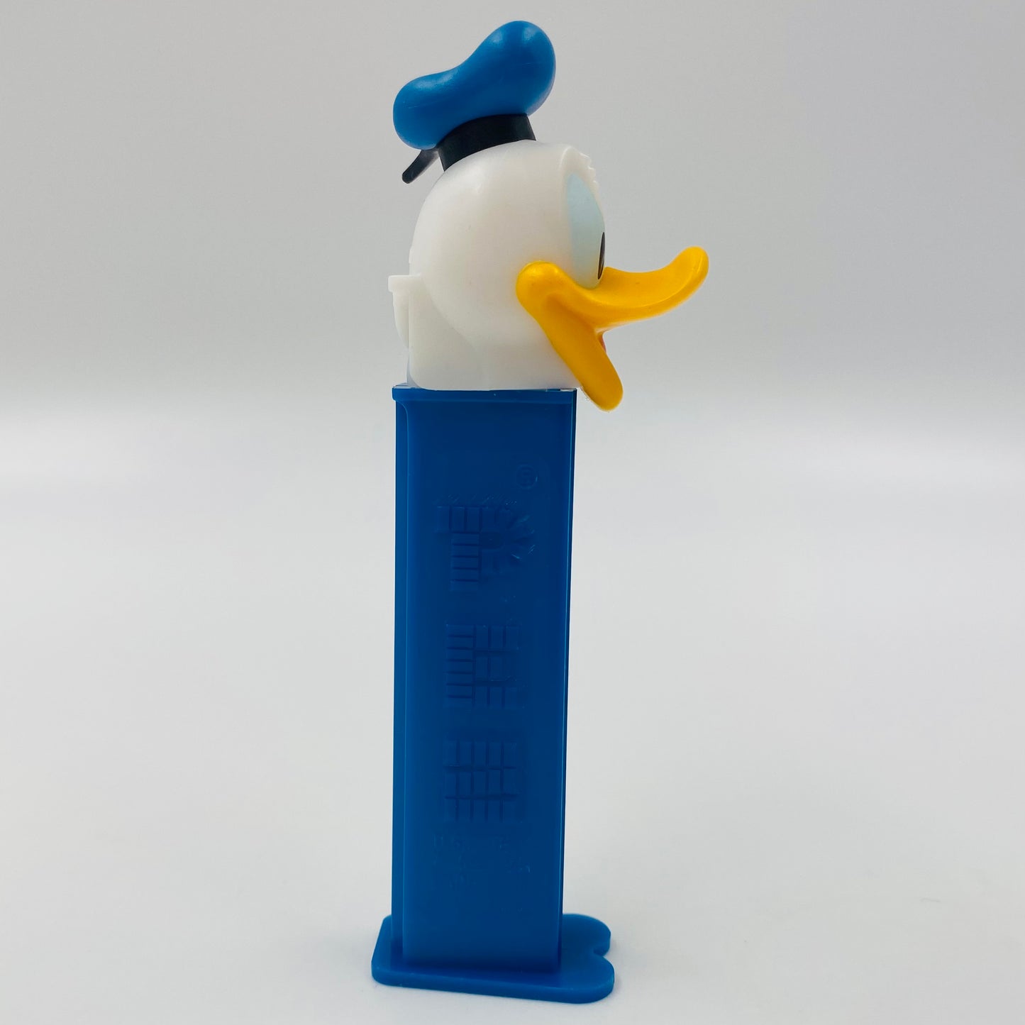Disney Donald Duck PEZ dispenser (2009) loose 7.5 Vietnam