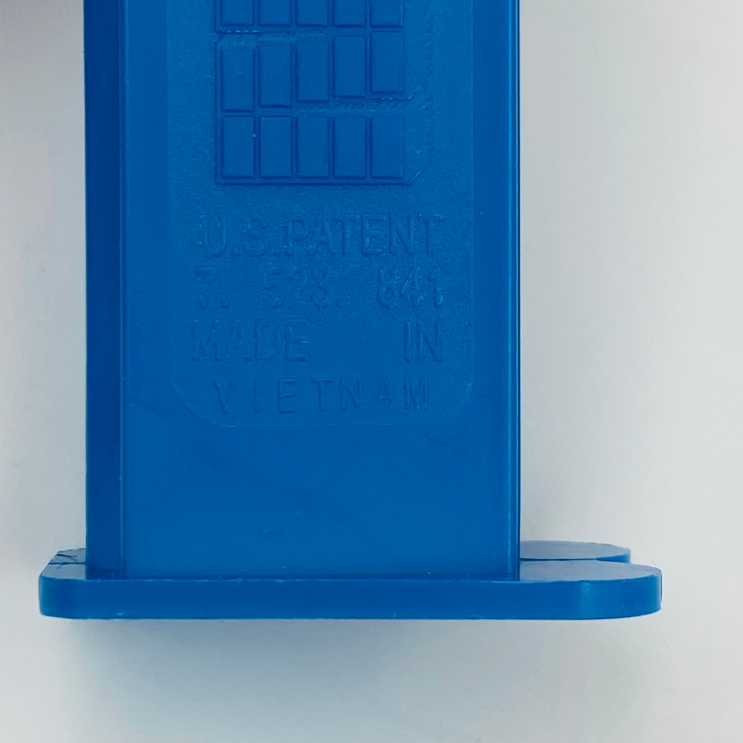 Disney Donald Duck PEZ dispenser (2009) loose 7.5 Vietnam