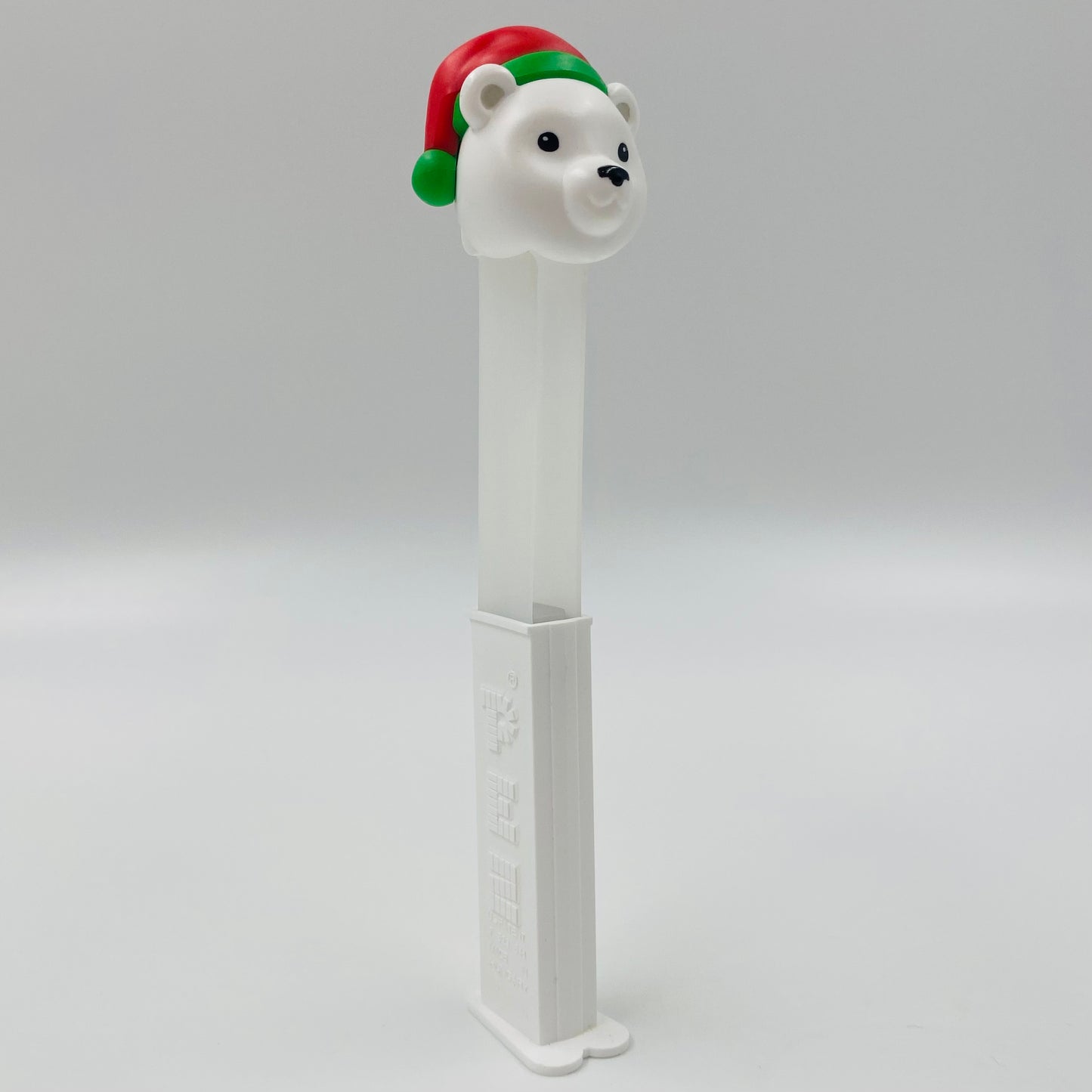 Christmas Winter Polar Bear with Winter Hat PEZ dispenser (2020) loose 7.5 Hungary